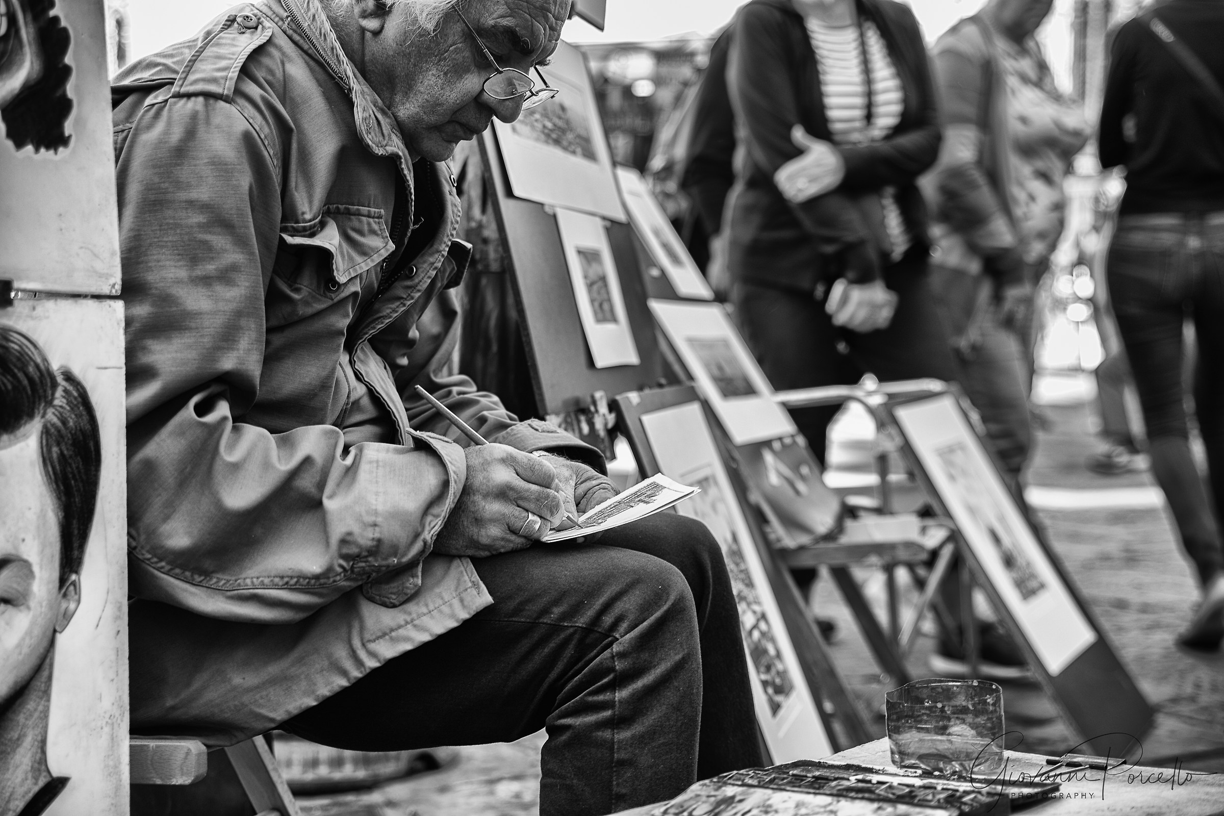 Artists in Piazza Duomo-Florence
