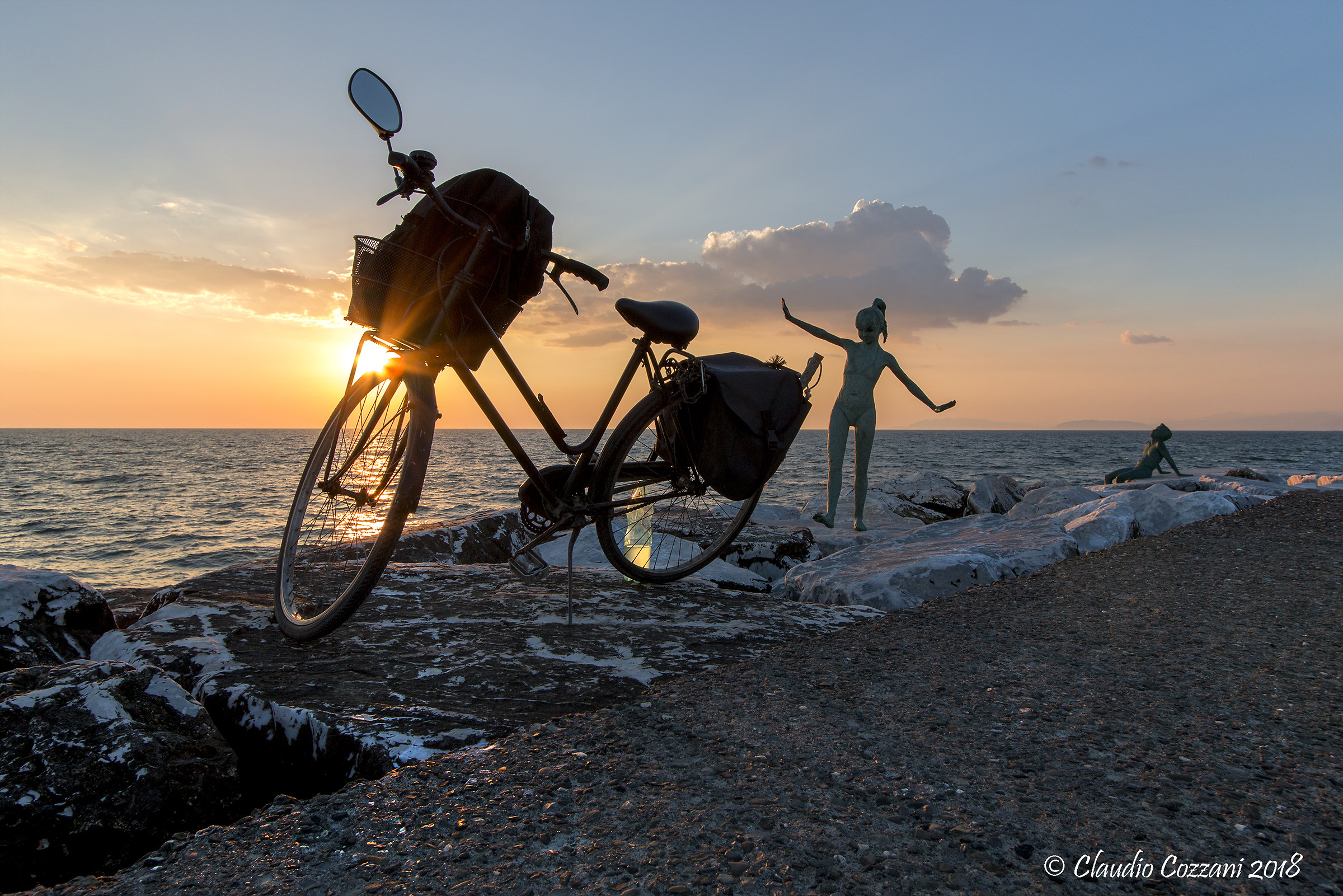 The strange presence of the bottle