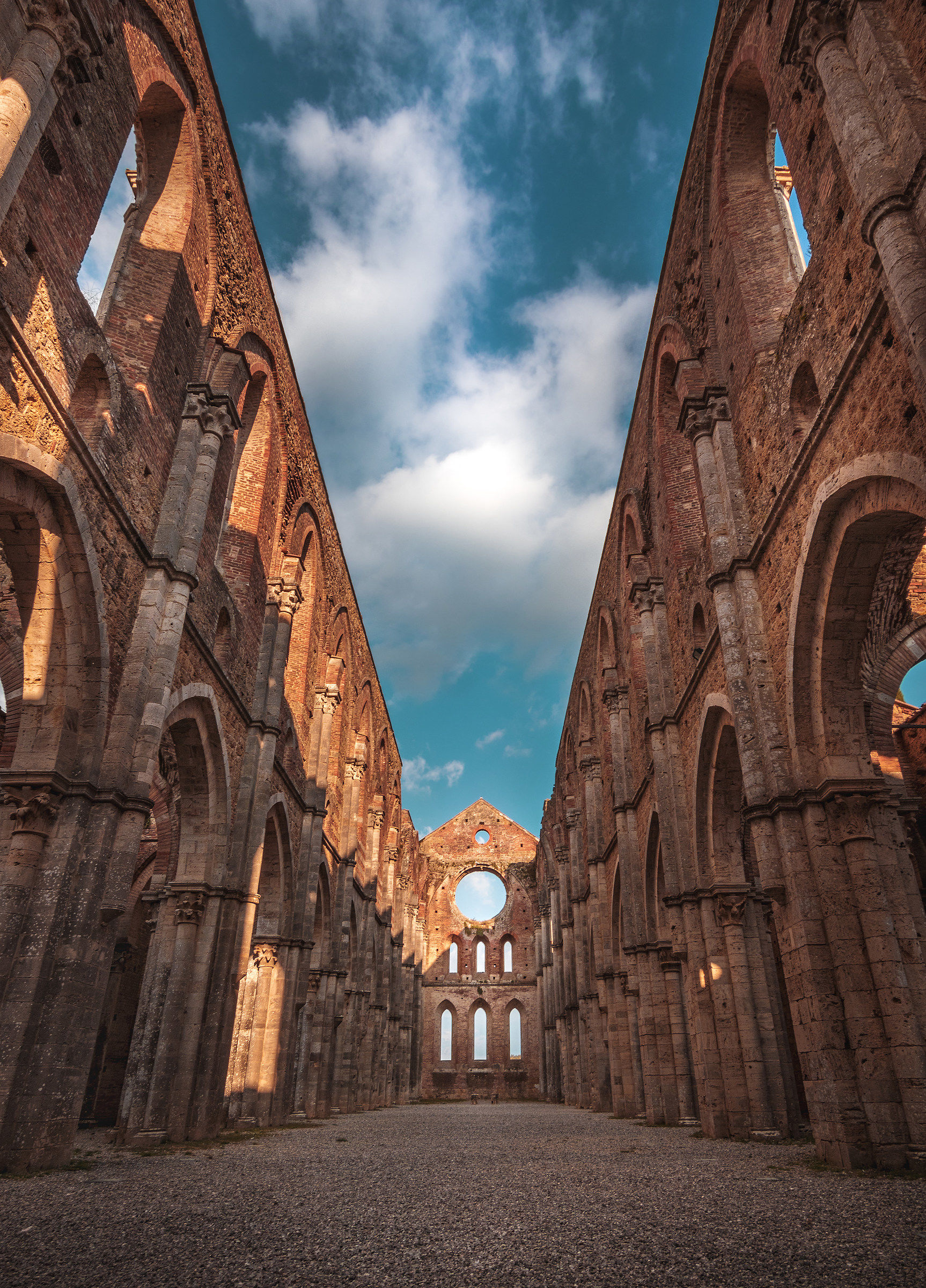 Le linee di San Galgano