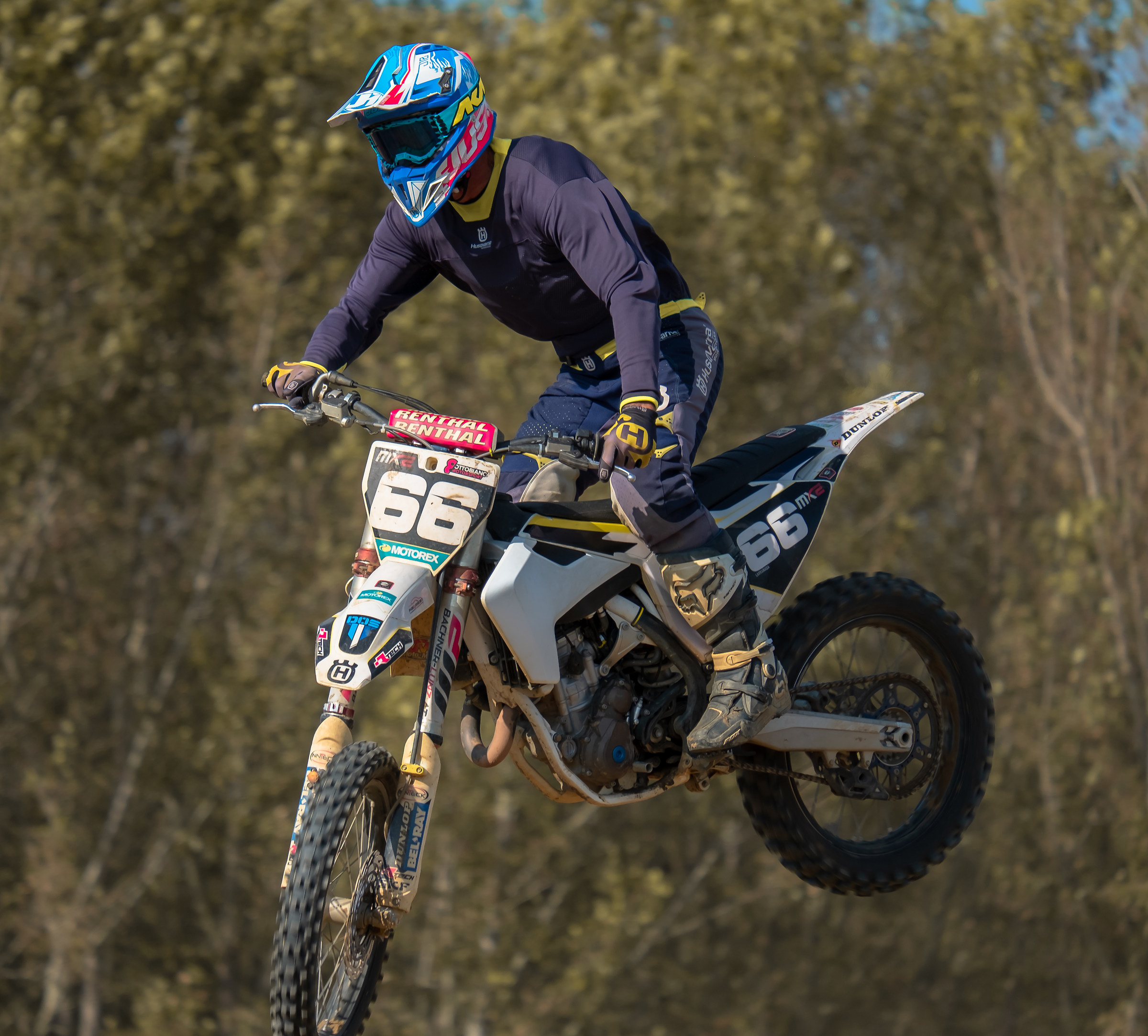 Ottobiano Cross