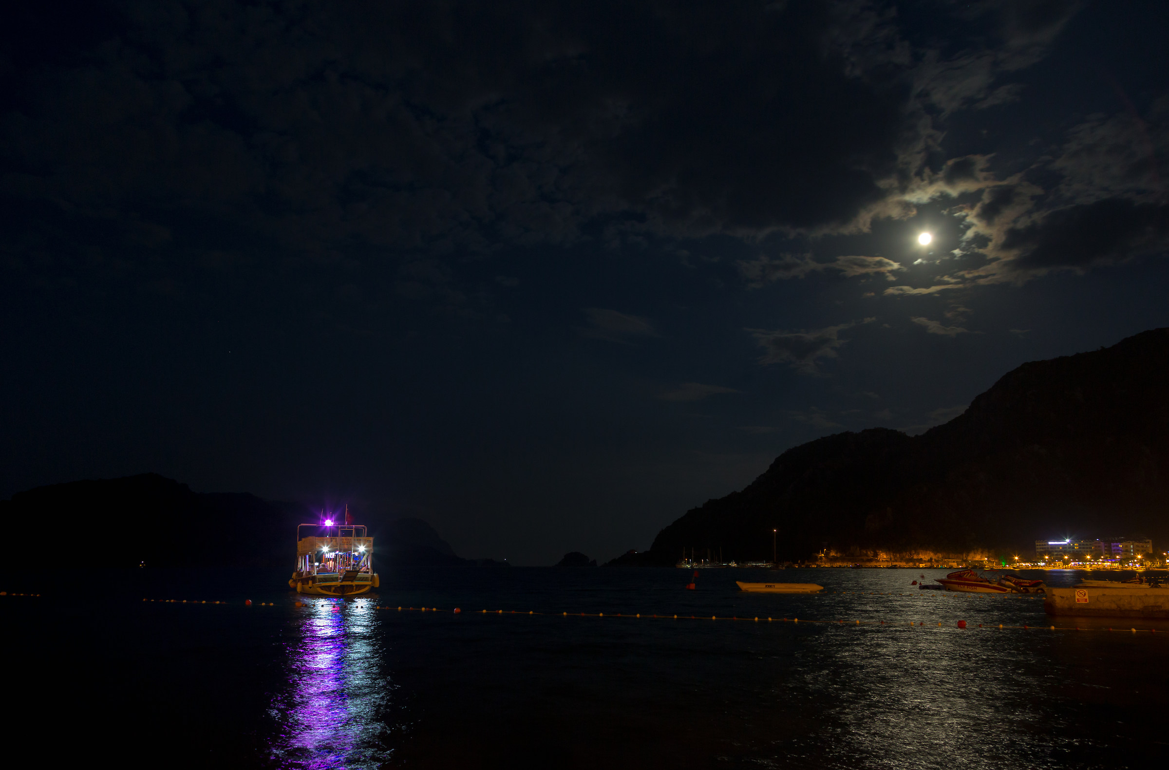 Serata a Icmeler City, Turchia