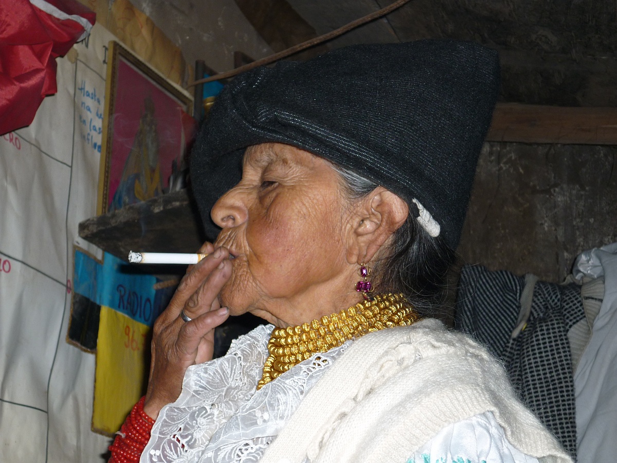 Curandera  (Ecuador)