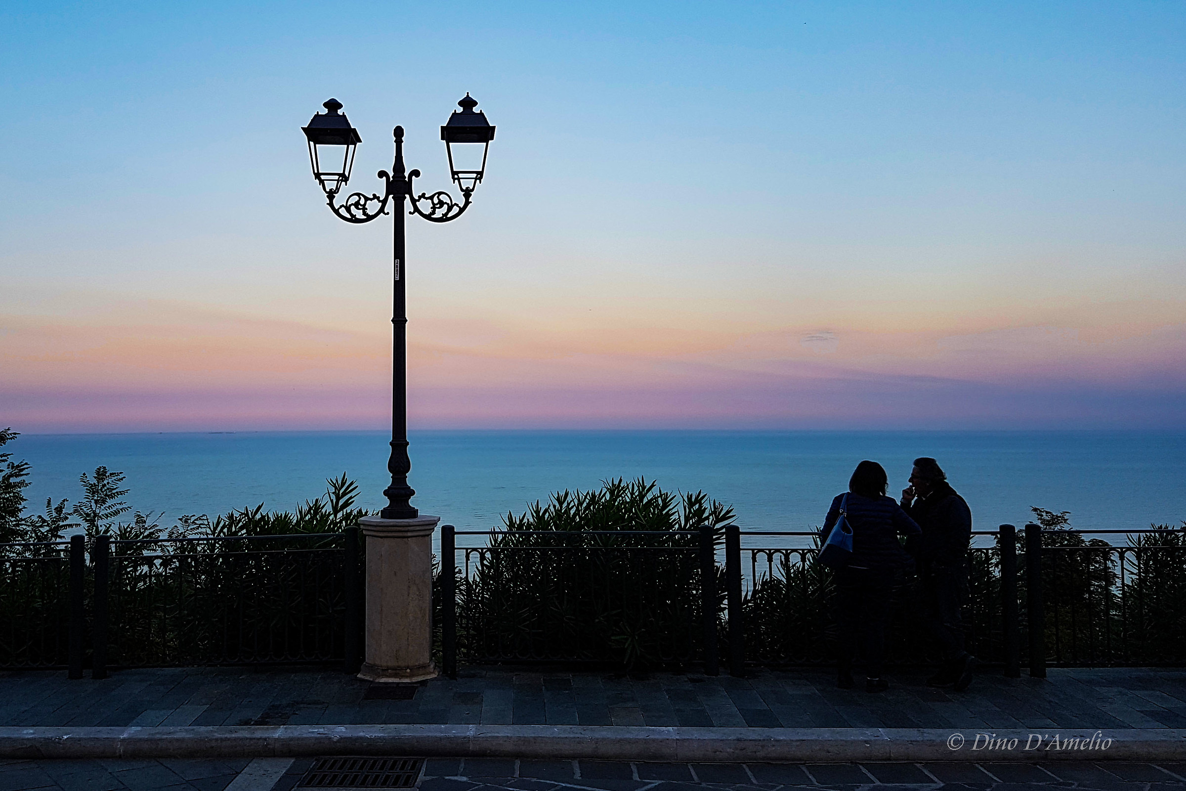 Chiacchiere al tramonto