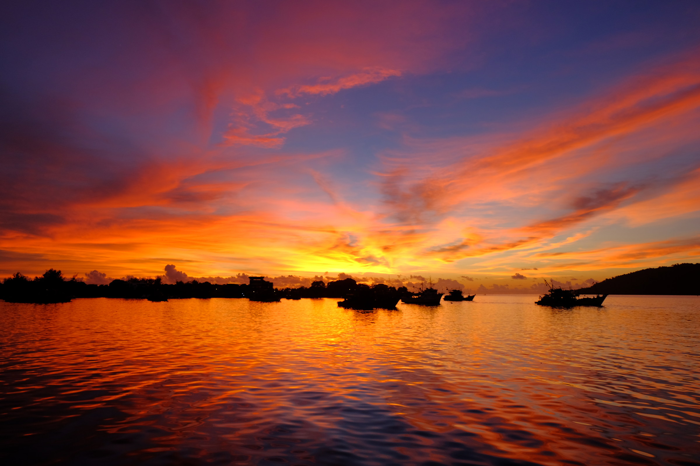 Sunset in Kota kinabalu. Borneo.