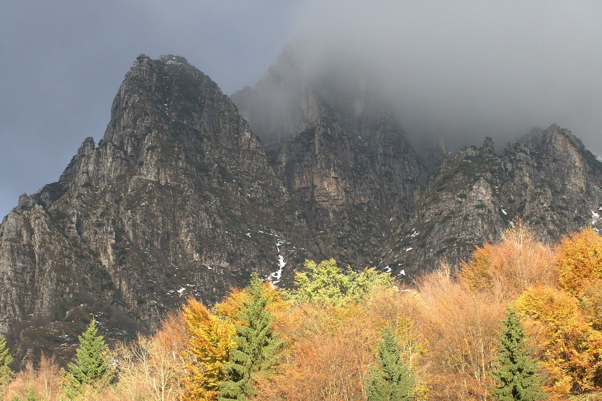 il pasubio in autunno inoltrato