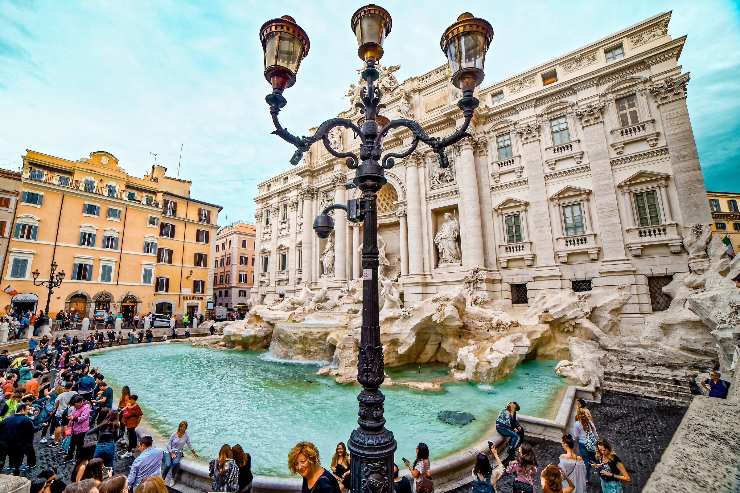 Il lampione della Fontana di Trevi