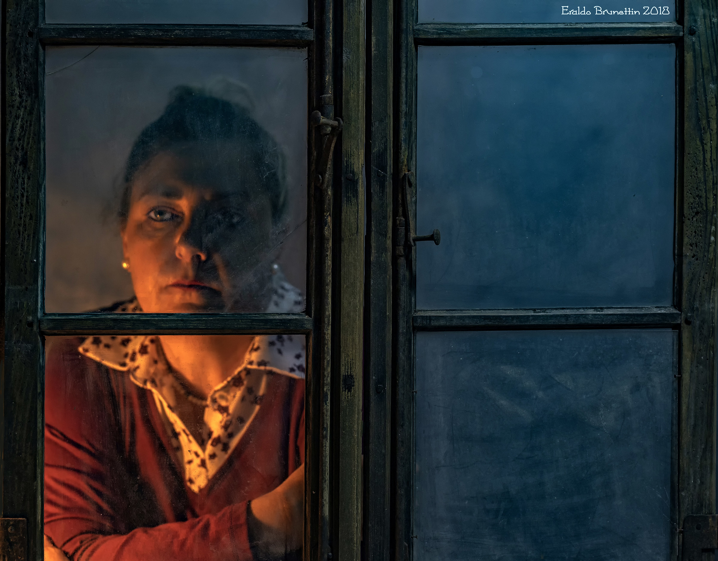 Guardando la mia malinconia.