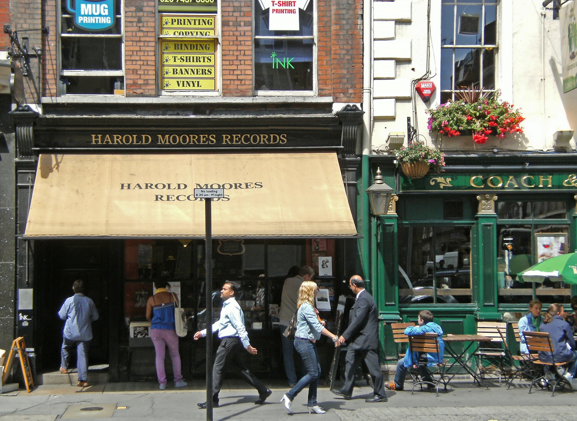 Side Notes #3 (london)