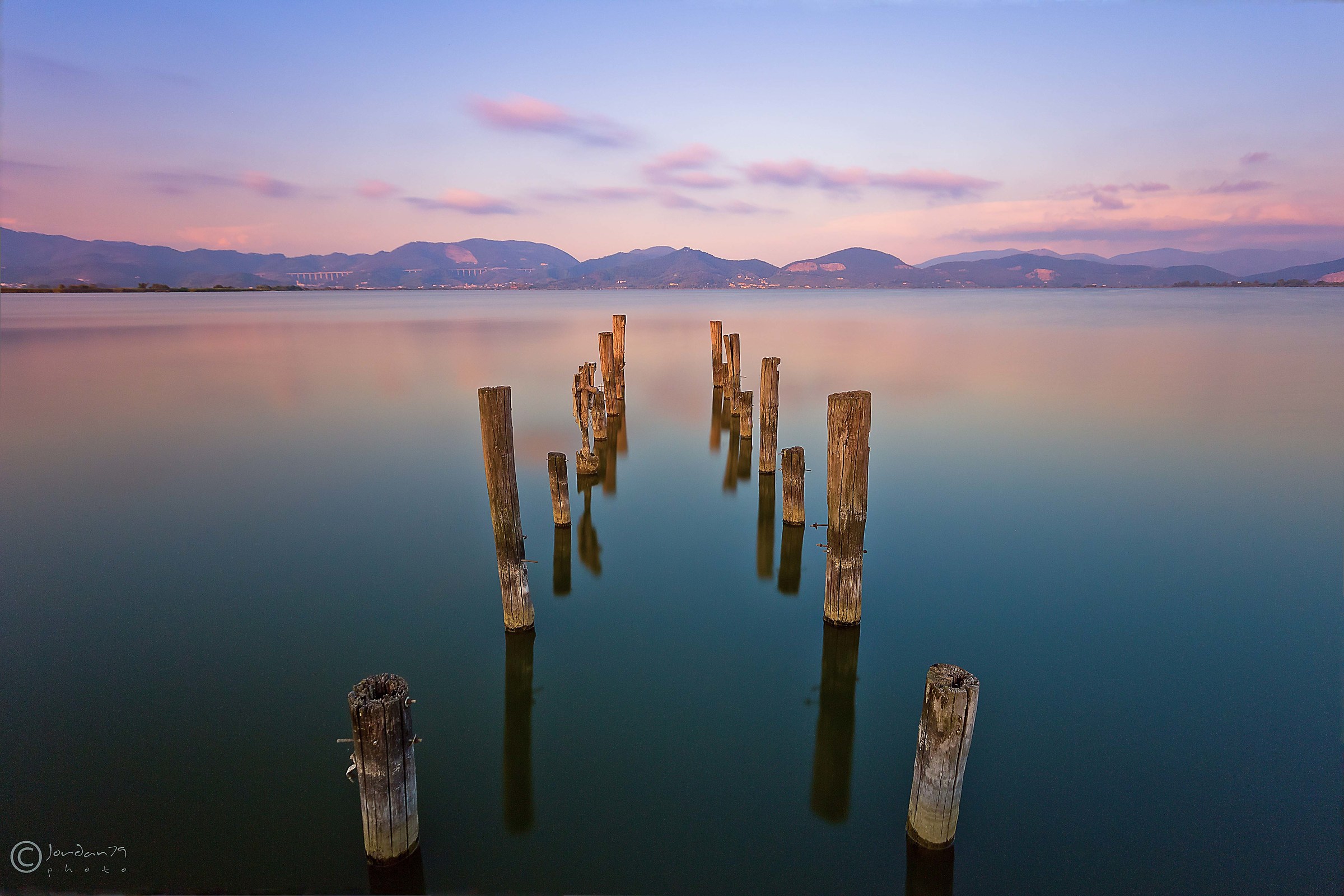 Tramonto sul lago di Massaciuccoli