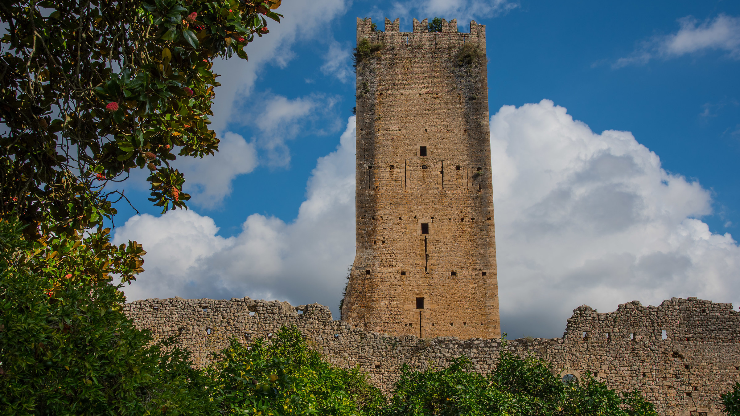 Torre del castello Caetani