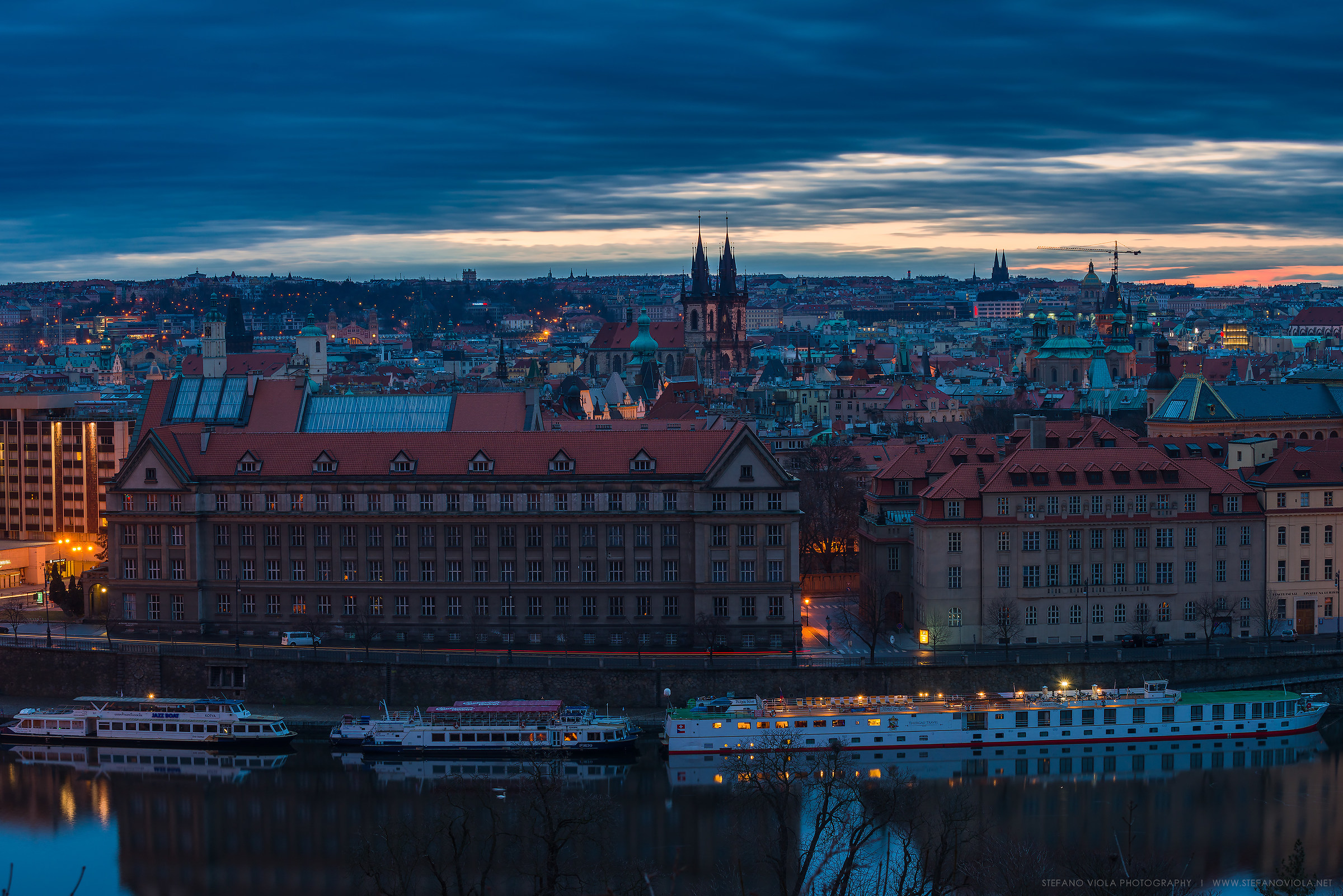 Praga all'Alba