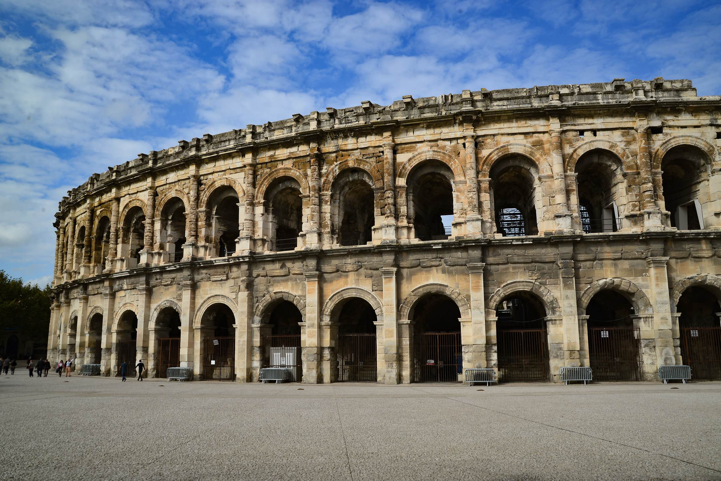 Nimes