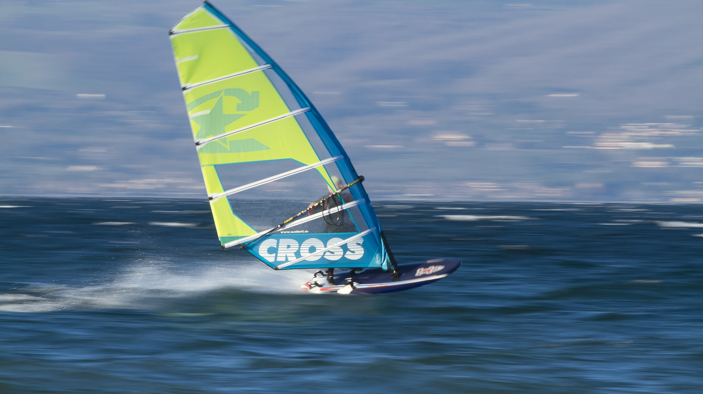 windsurf slalom