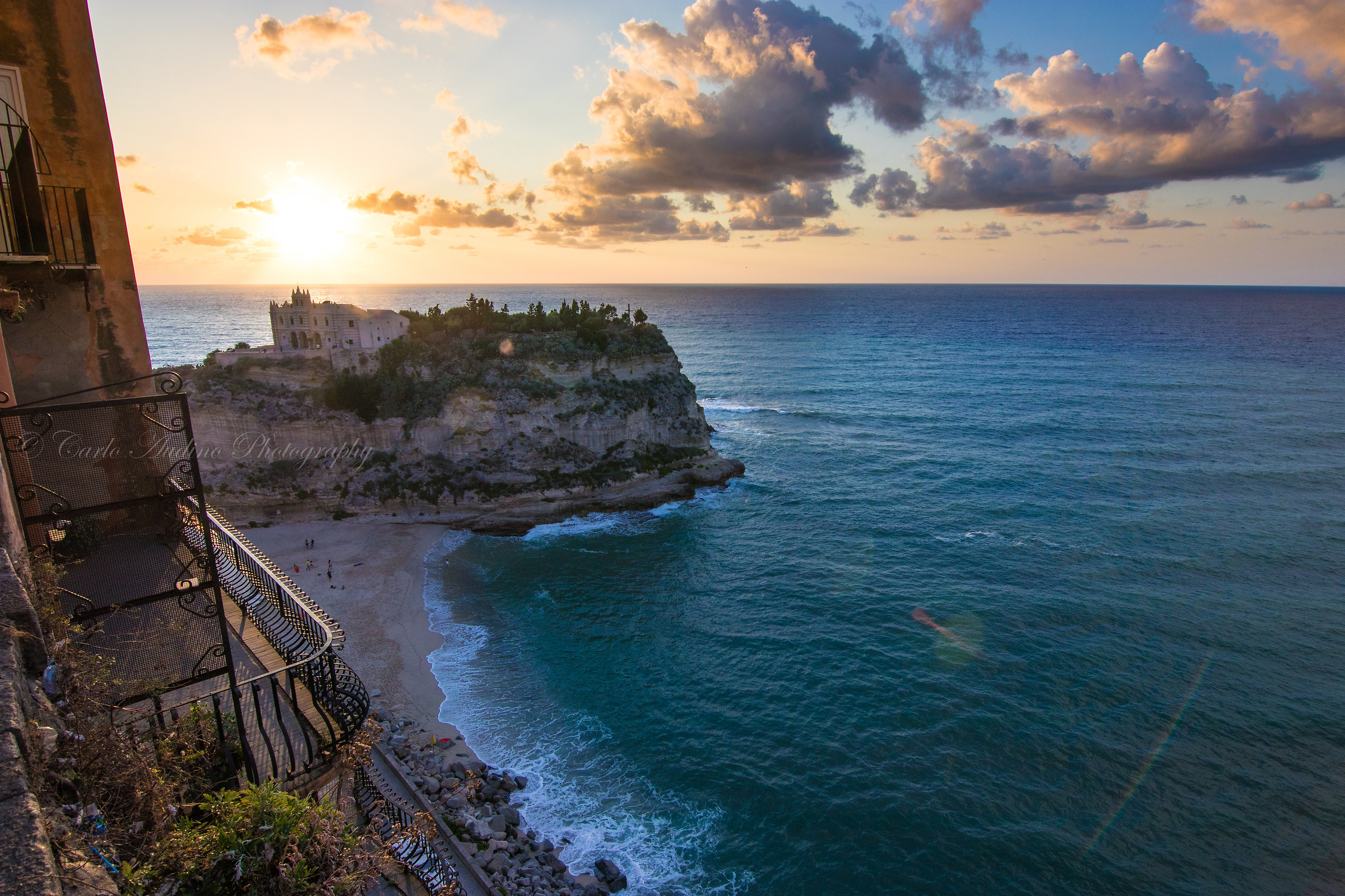 Tropea al tramonto