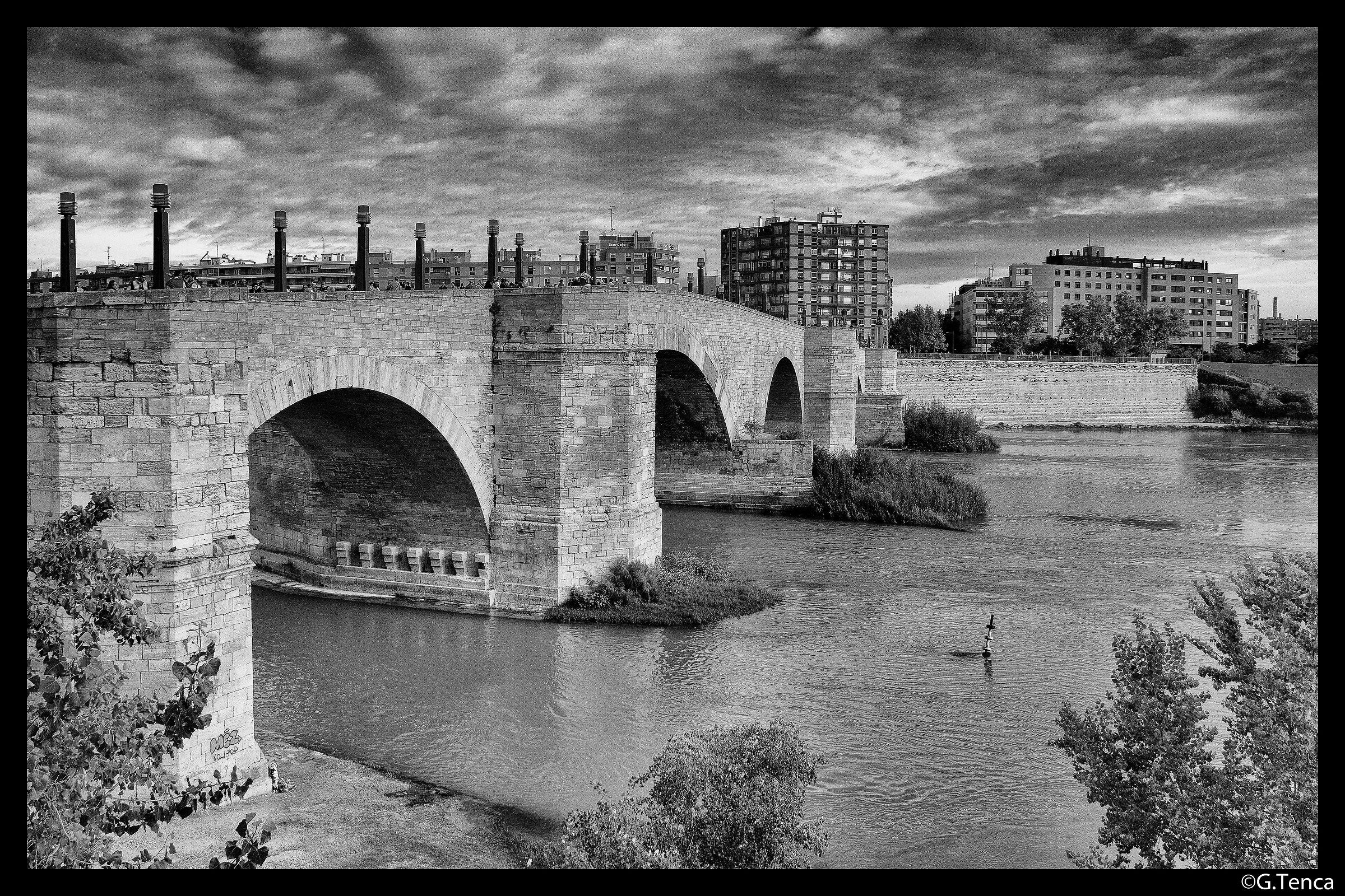Panta Rei, under the bridge...