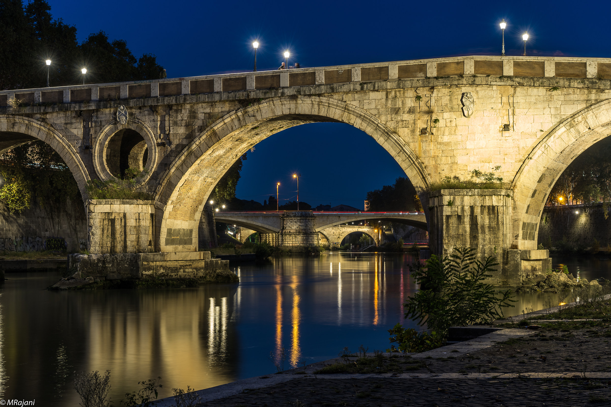 Roma .. scorcio di ponti