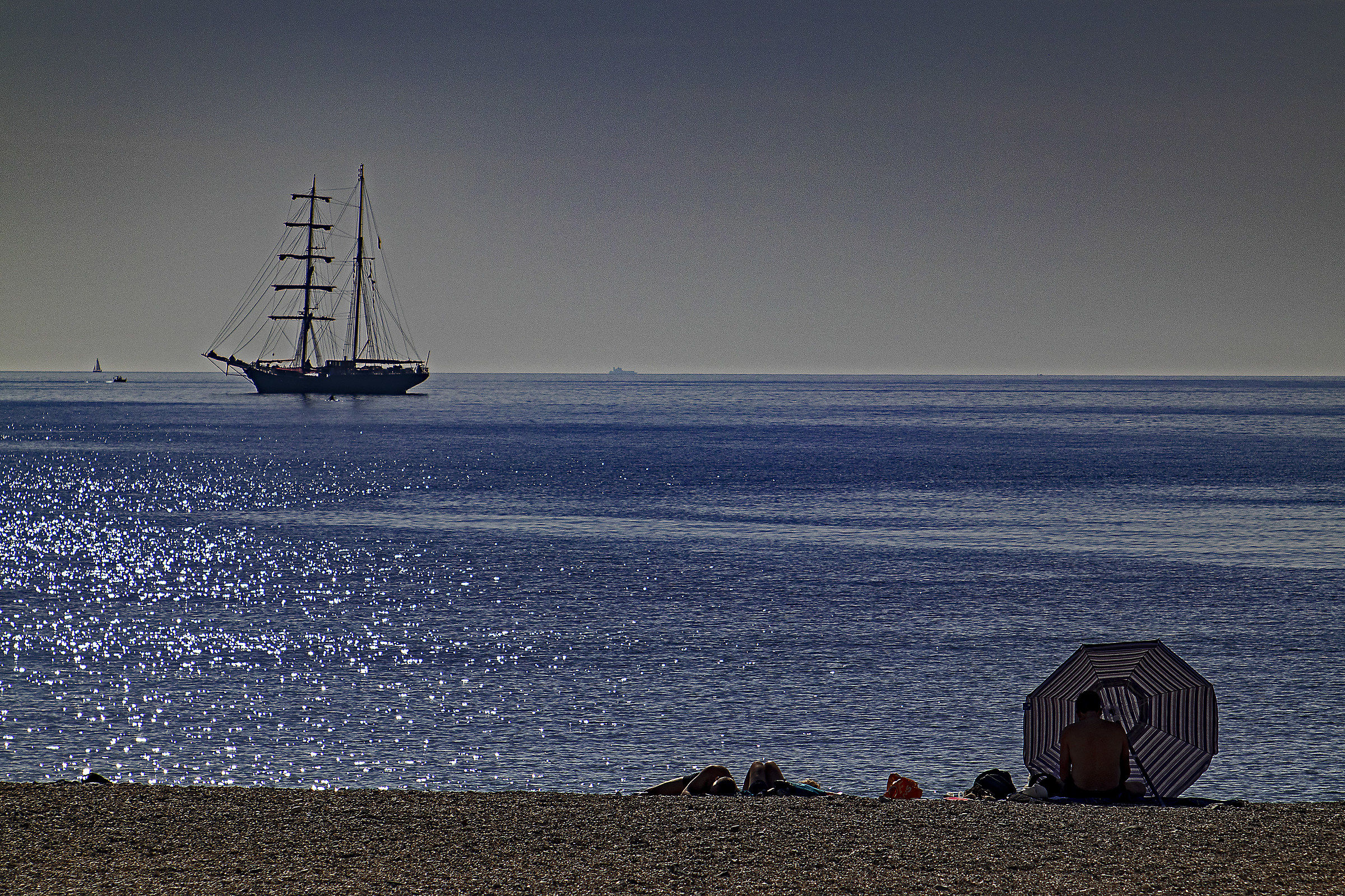 all'ombra dell'ultimo sole