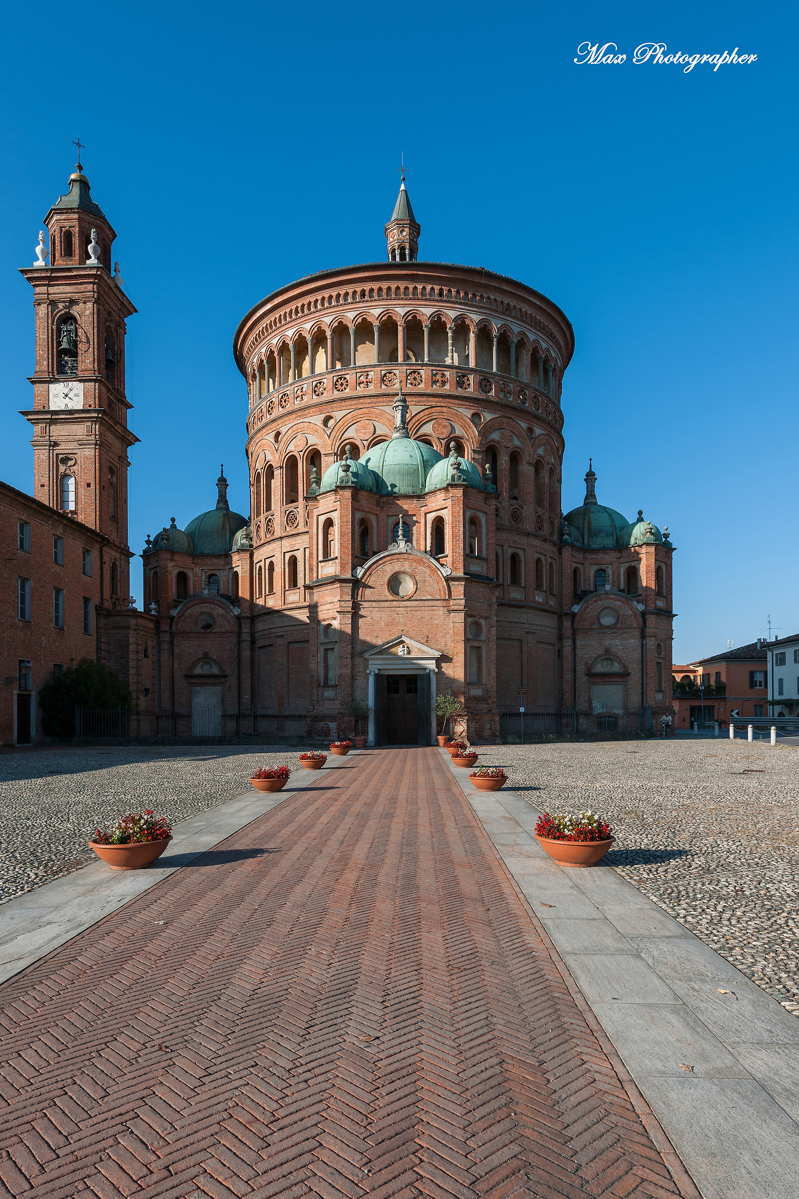 Santuario di Santa Maria della Croce ( Crema )
