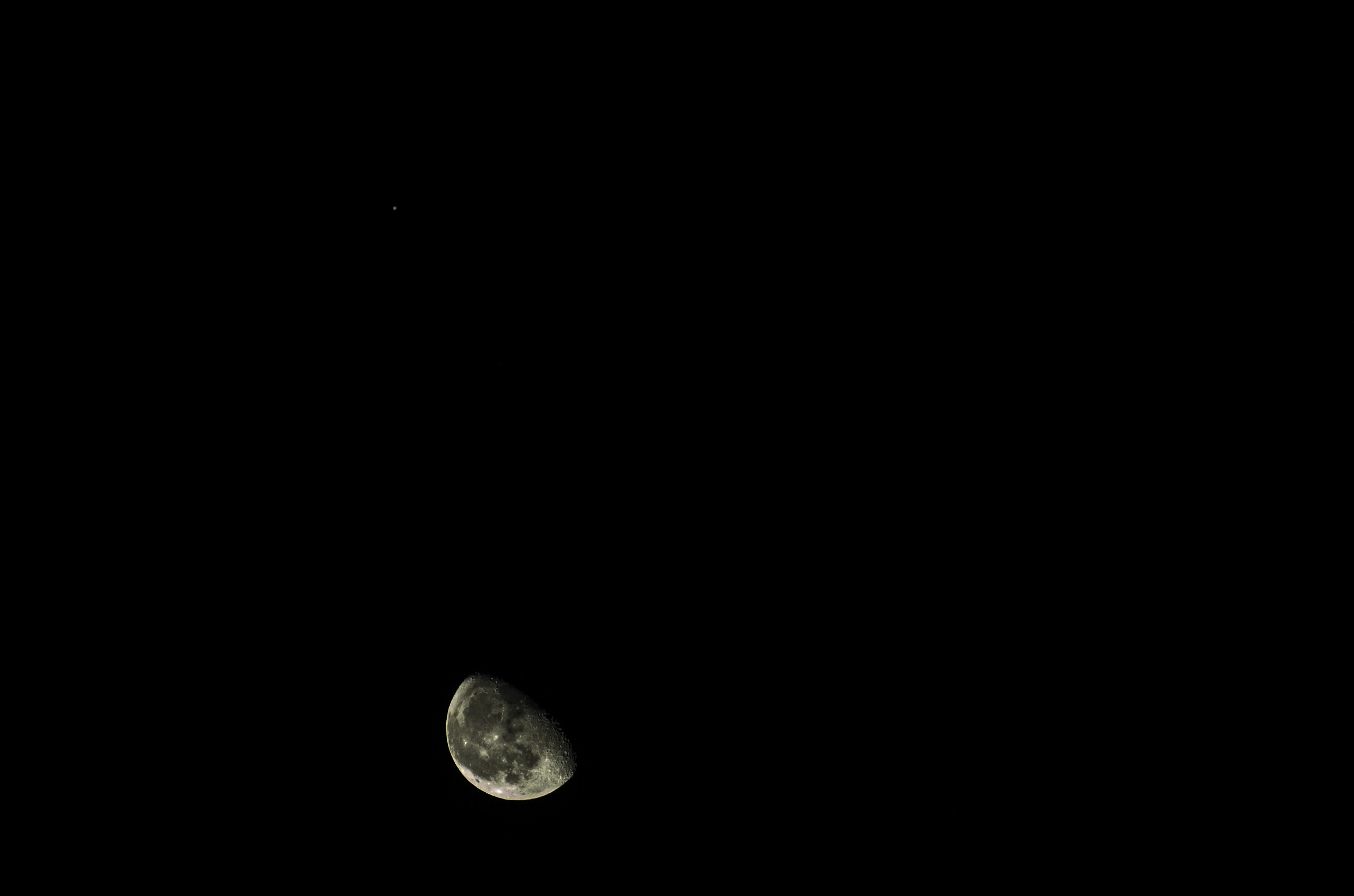 Luna vs Giove
