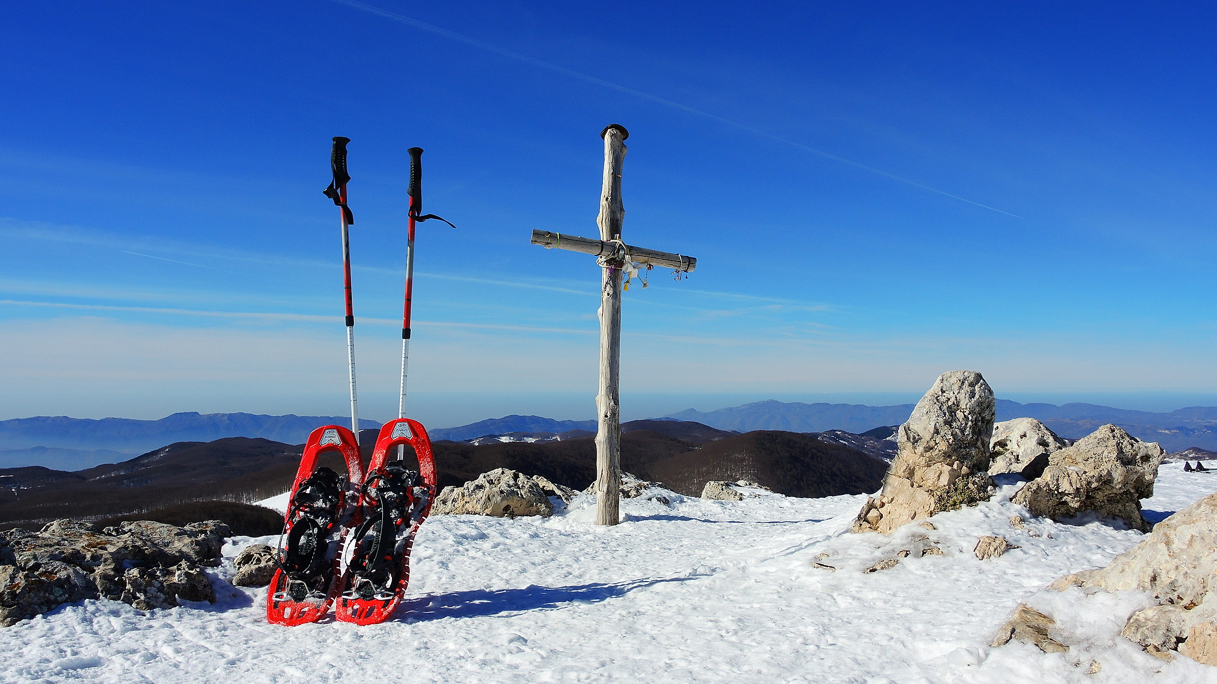 The old cross of Monte author