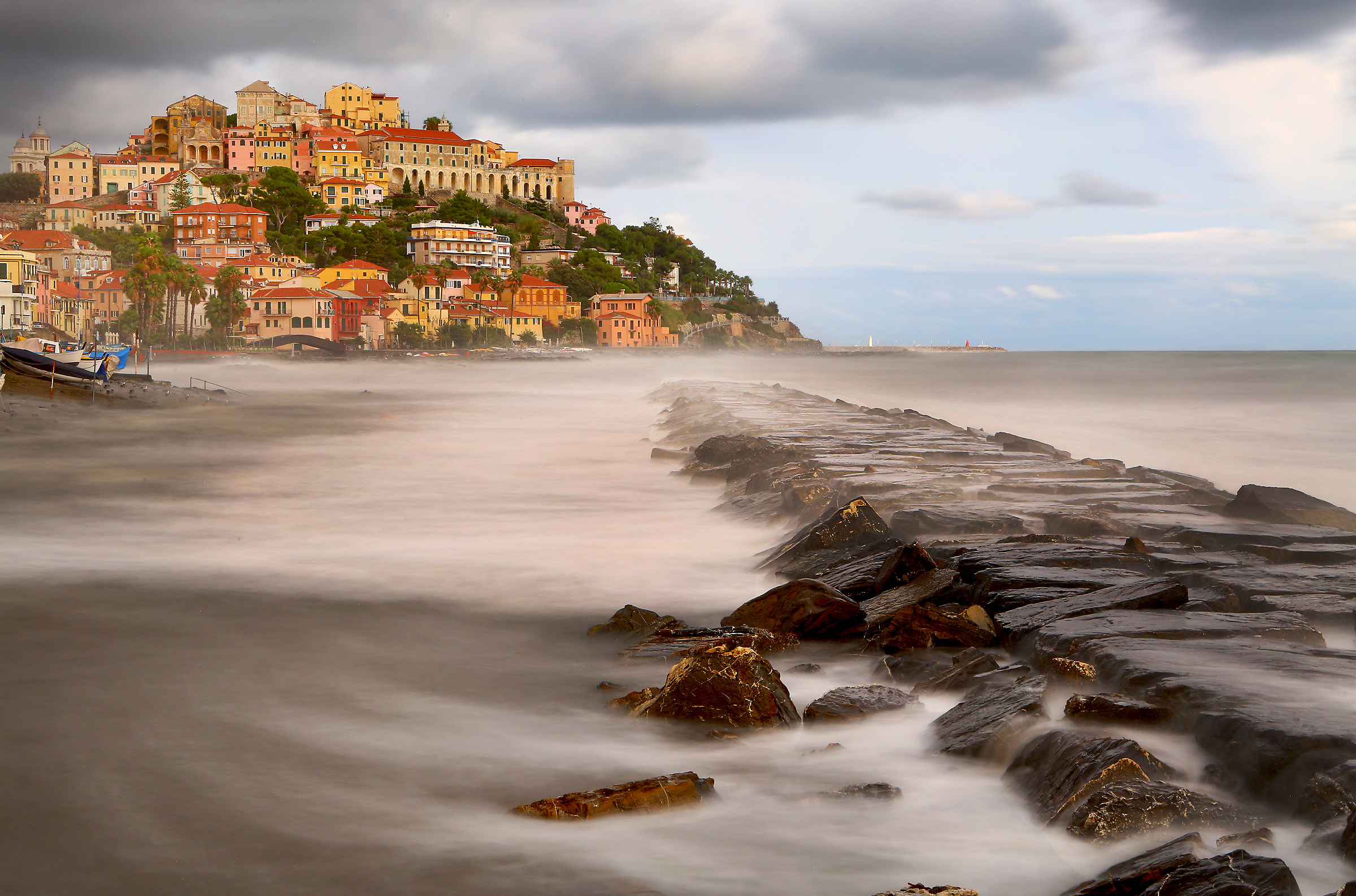 Il Parasio visto da borgo Prino
