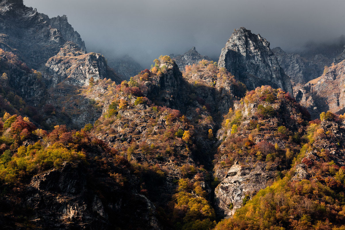 Autumn glimpses of the Orobie Alps...