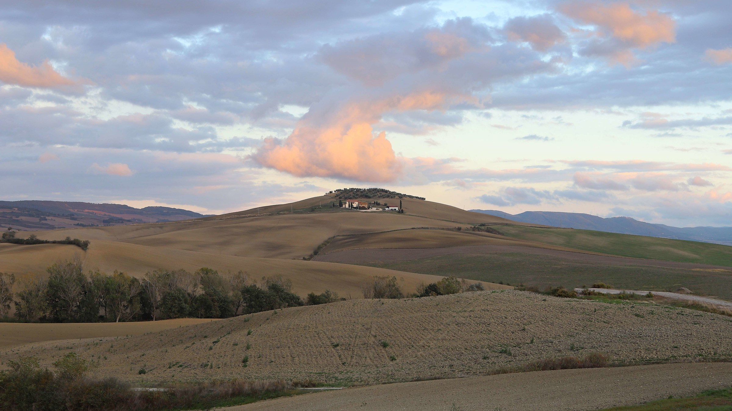 Val d'Orcia al tramonto