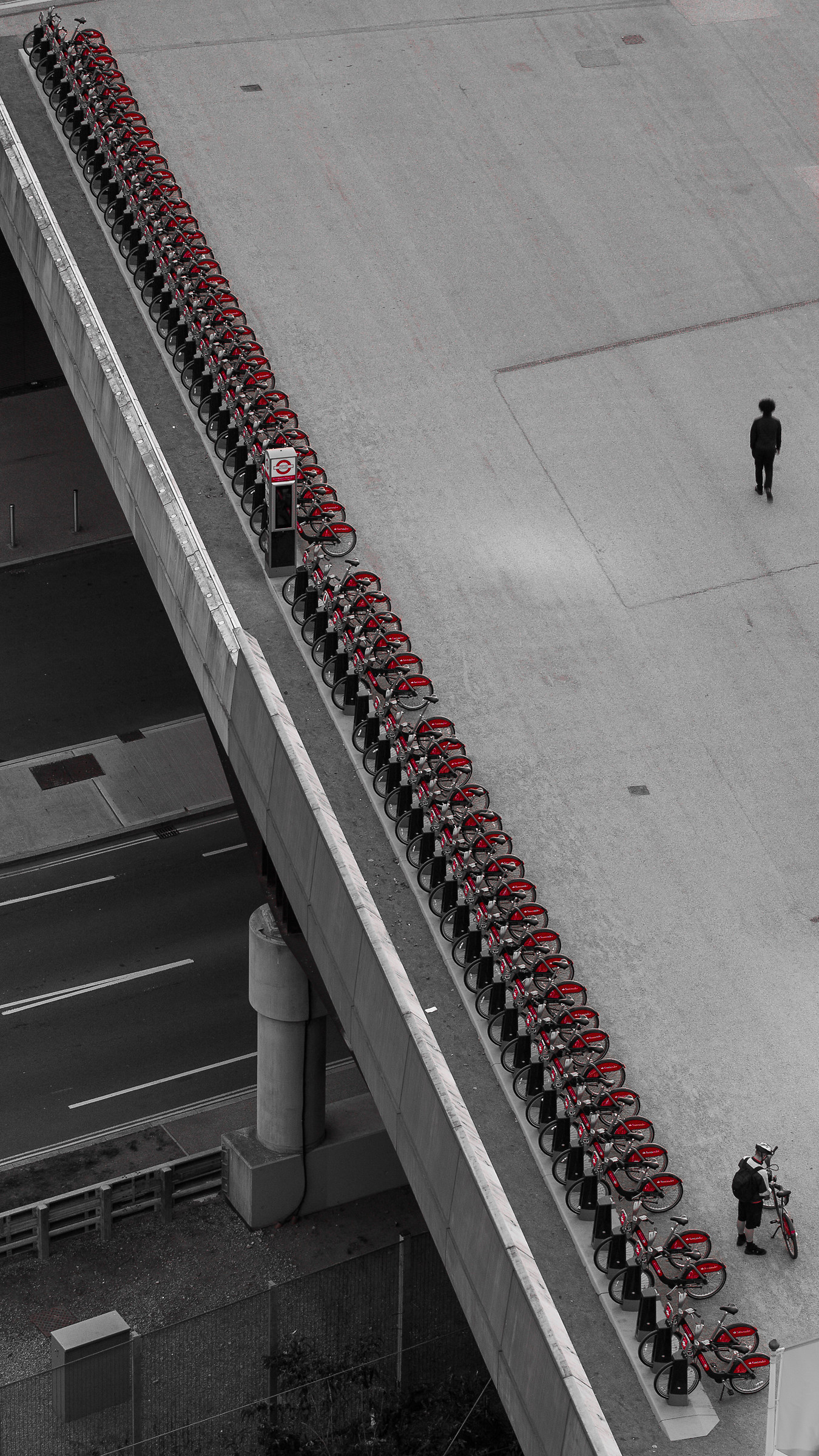 La sottile linea rossa