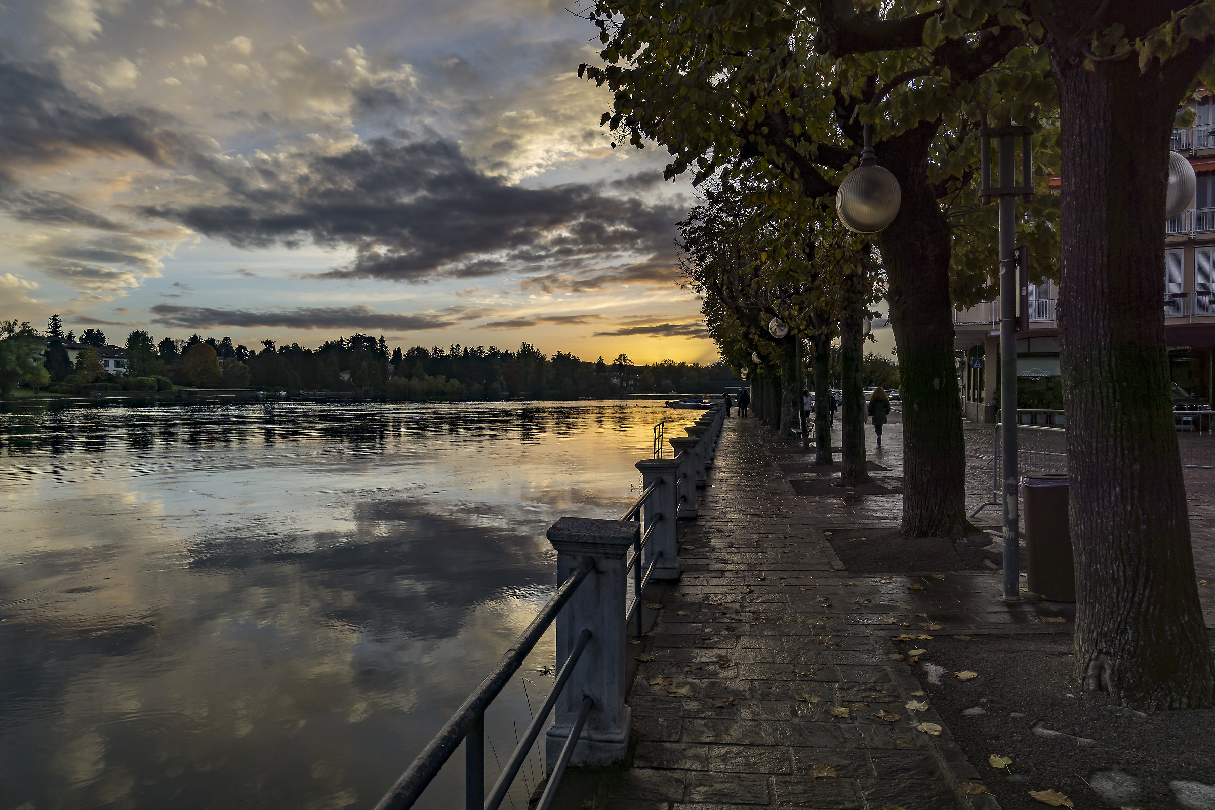 Crepuscolo del 2 novembre 2018, 17:04