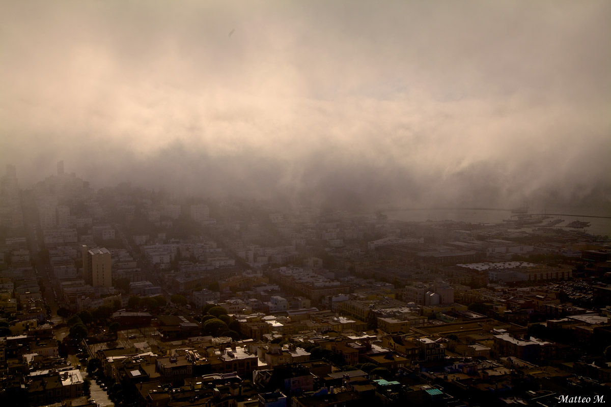 The fog that comes to San Francisco
