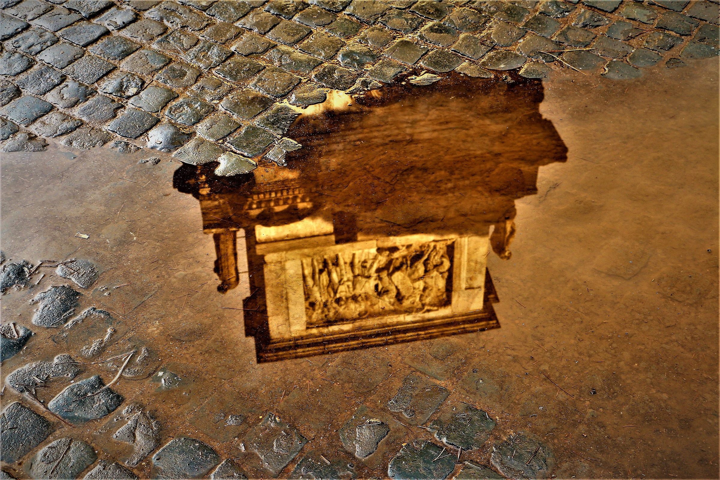 A little... little... little Rome-4-