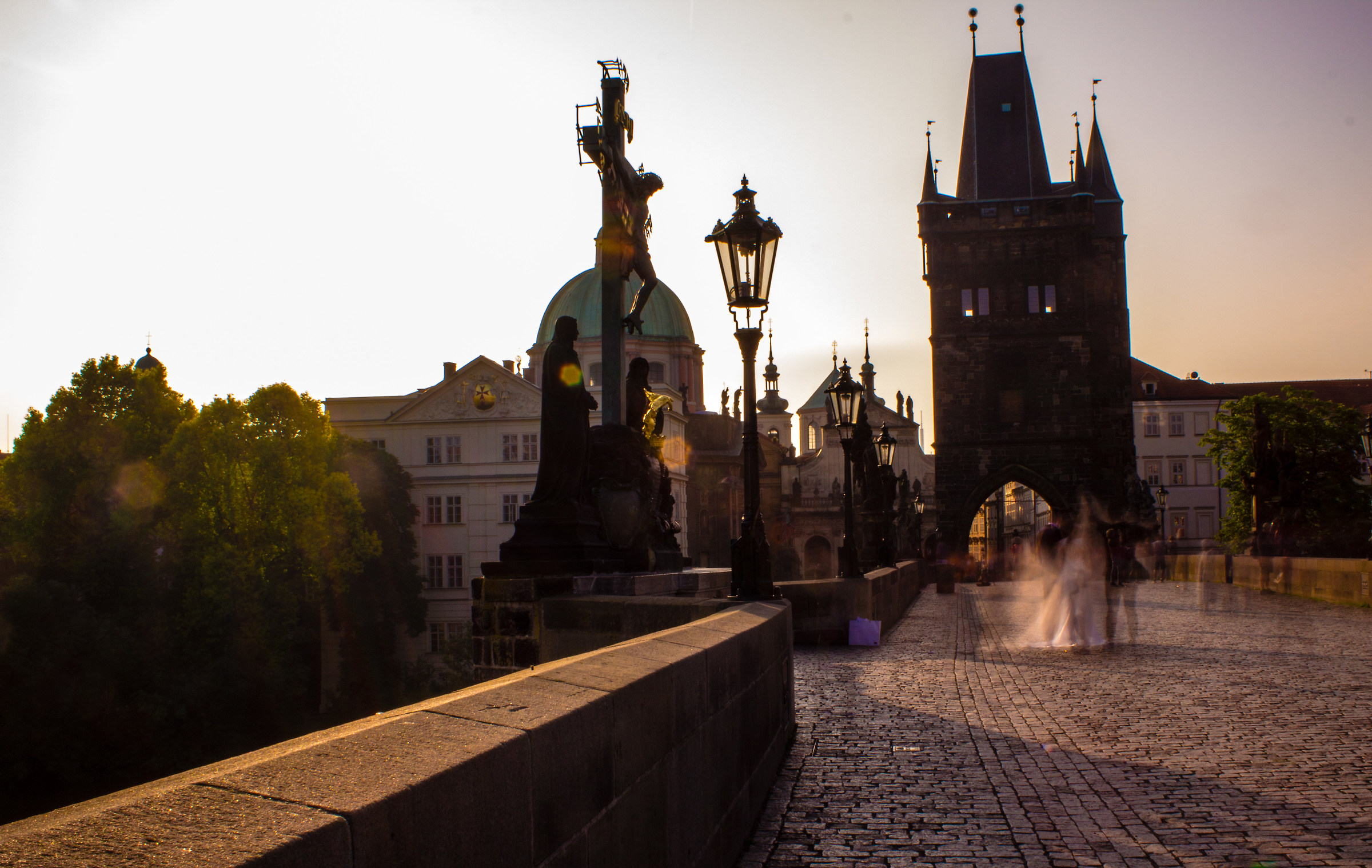 Ora d'oro al Ponte Carlo