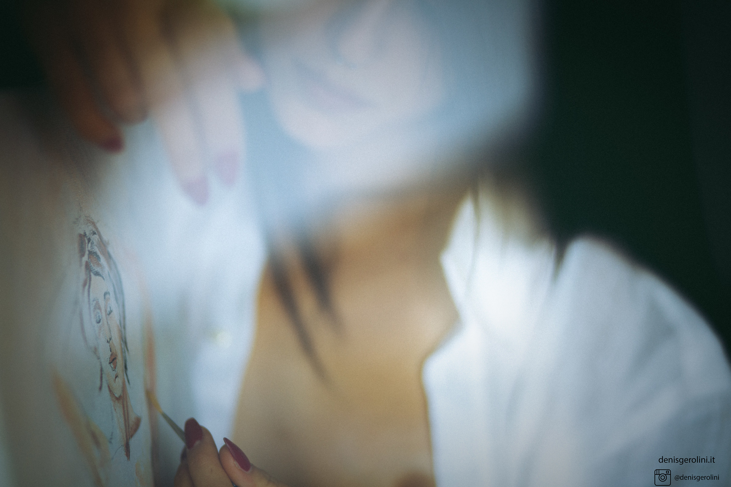 lei dipinge... si dipinge