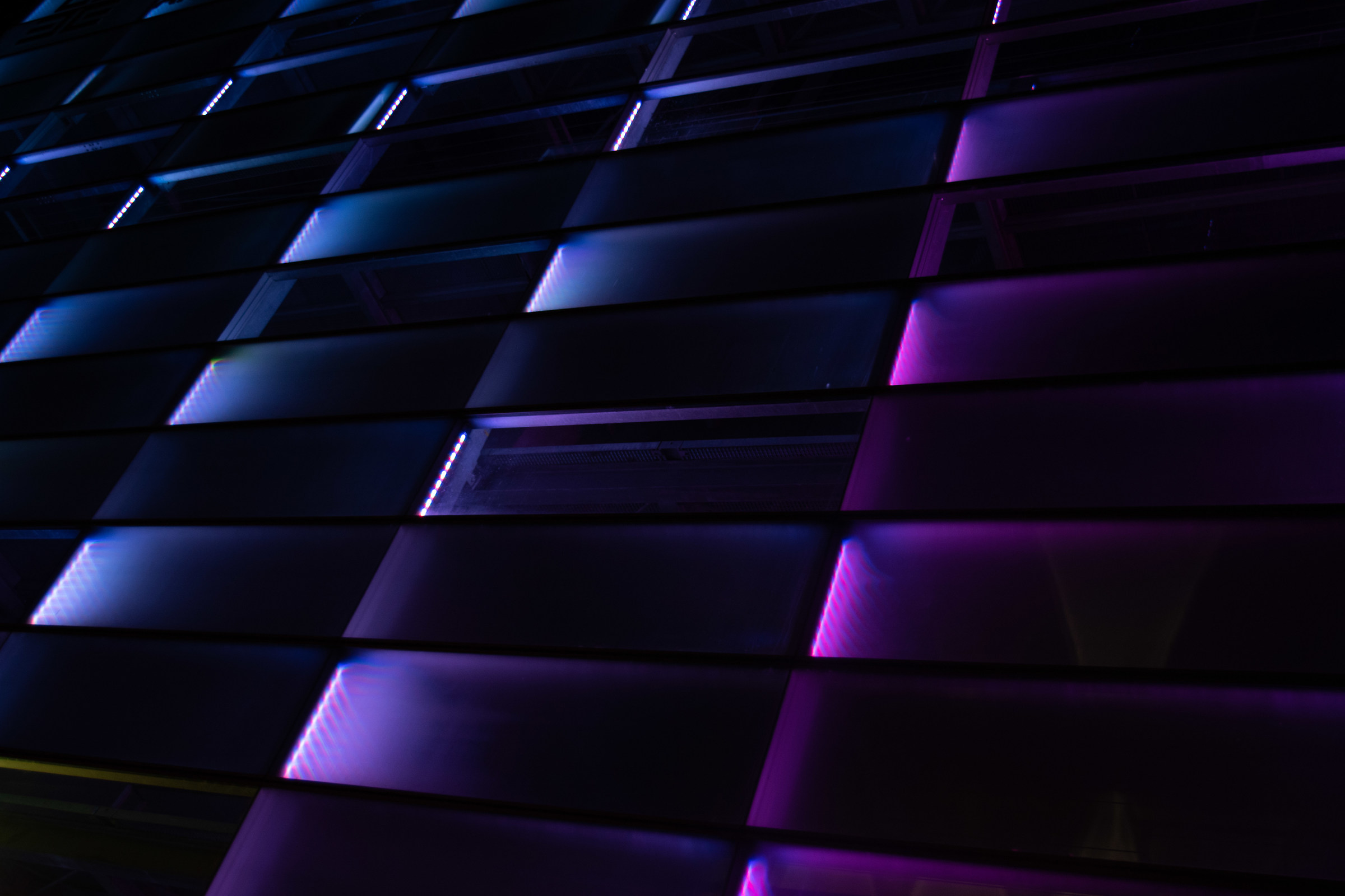 Ars Elttronica Center - Esterno illuminato