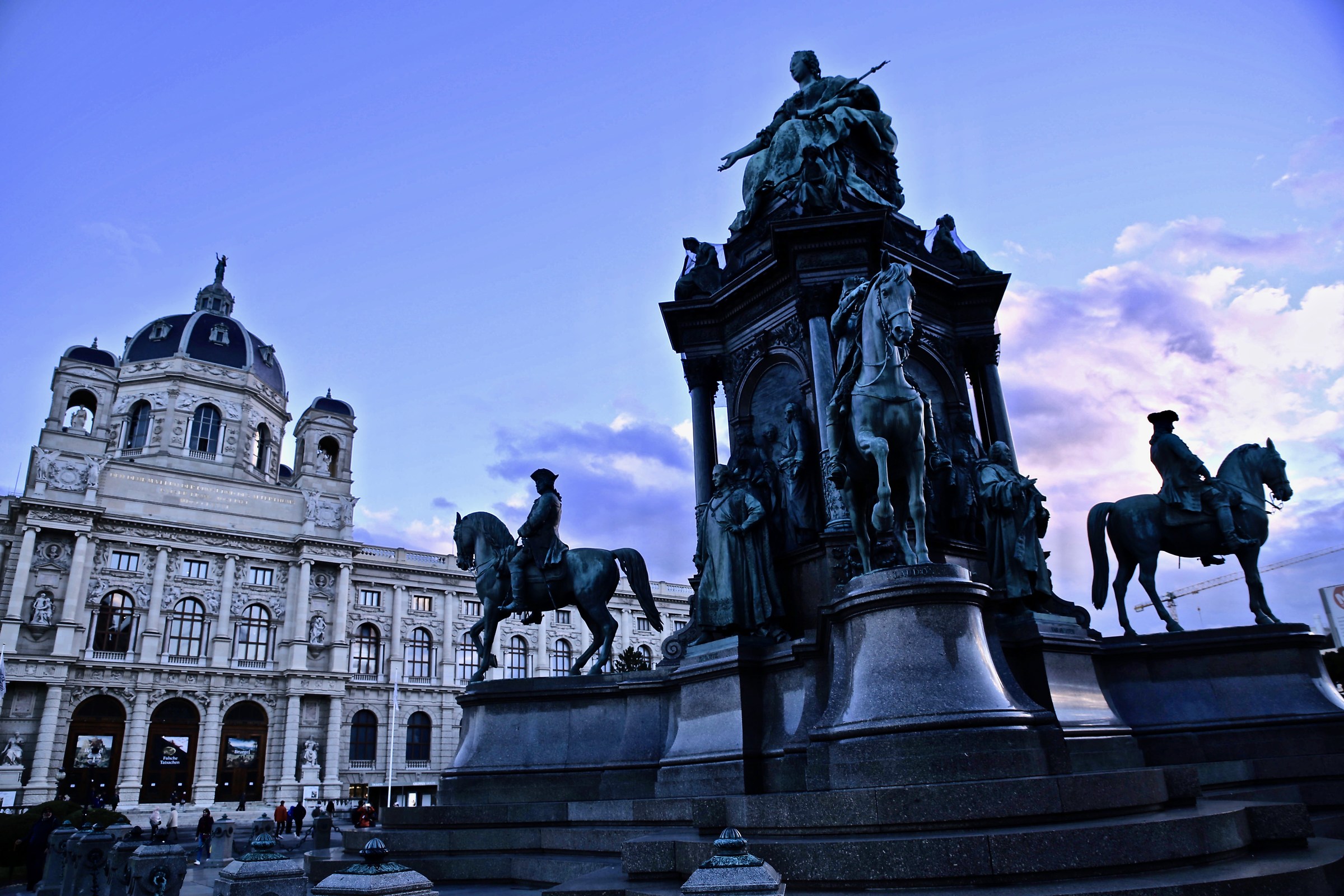 Vienna Square Maria Teresa