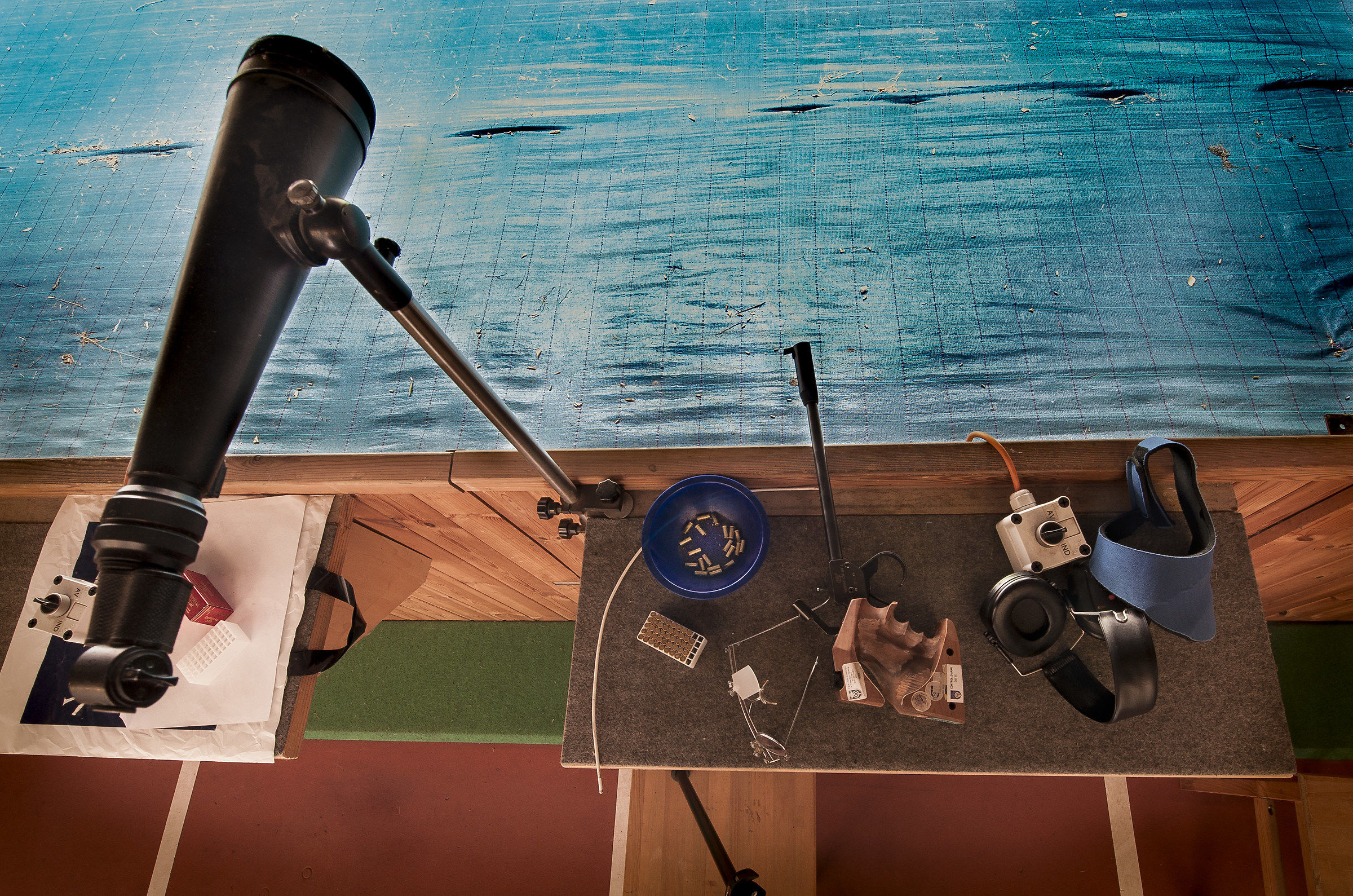 A moment of rest during training