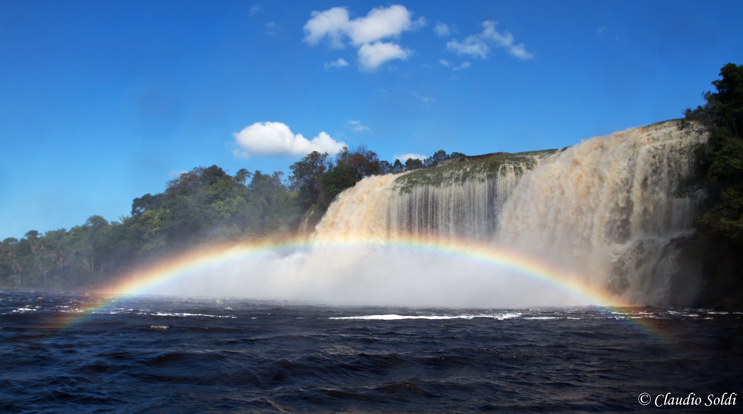 Rainbow - Laguna Canaima