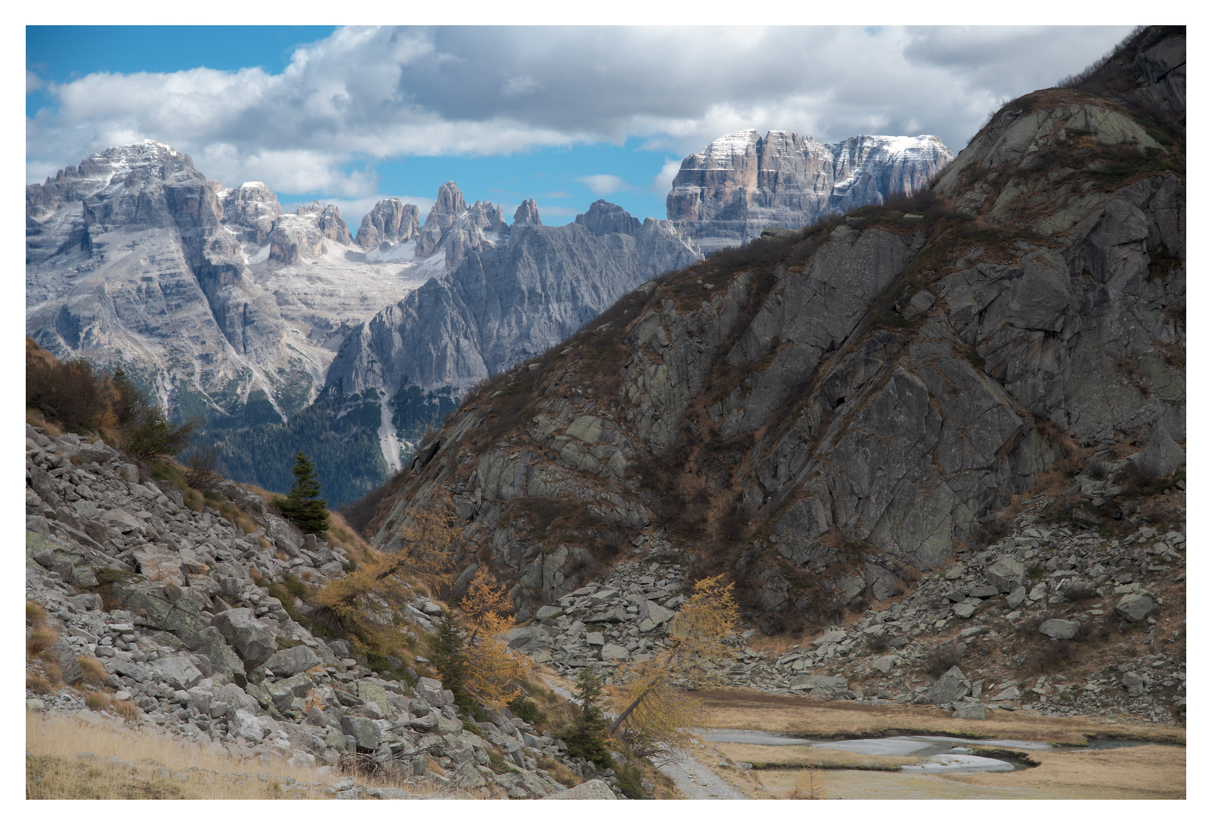 Dolomiti di Brenta dalla Val d'Amola