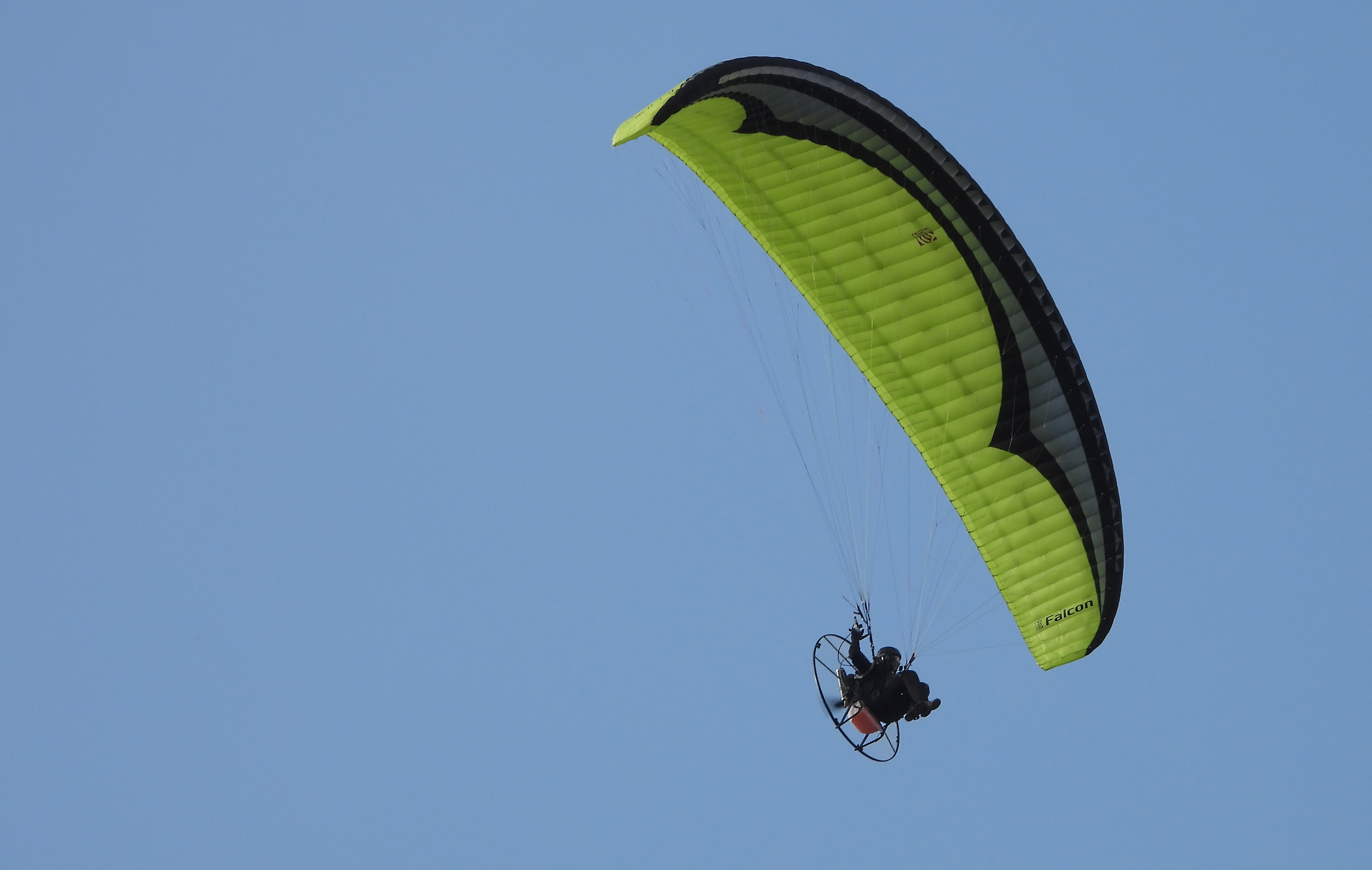 Parapendio motorizzato