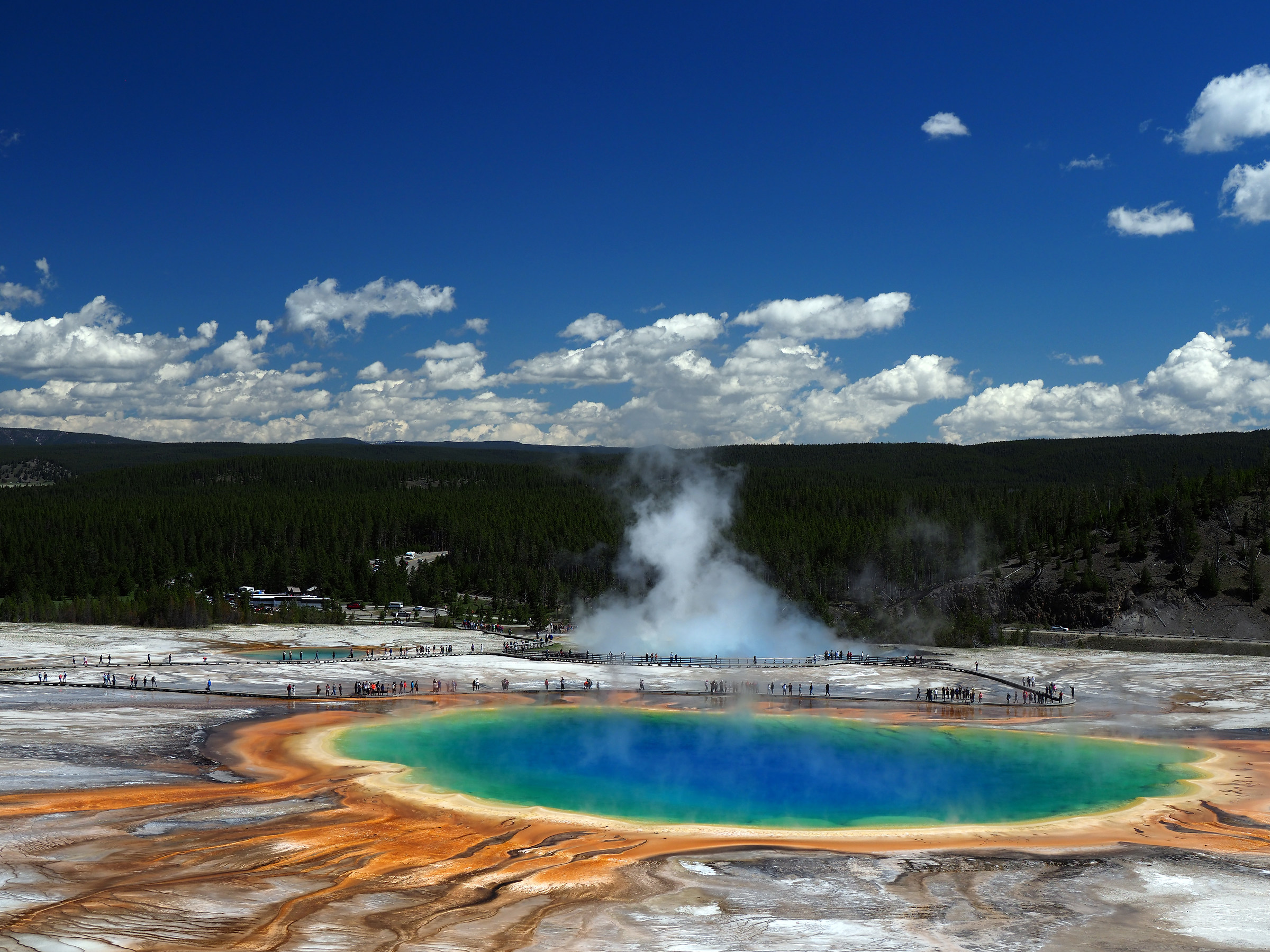 Yellowstone: grand prismatic panorama