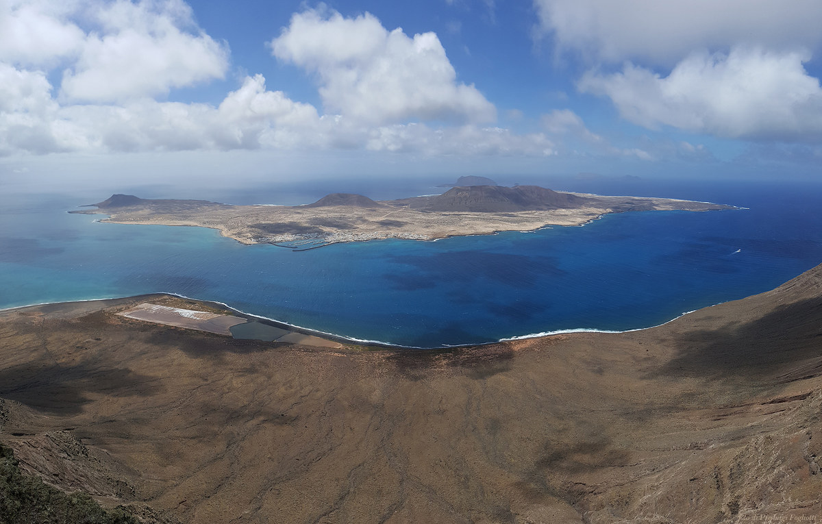 The Graciosa photographed by the Mirador del Rio