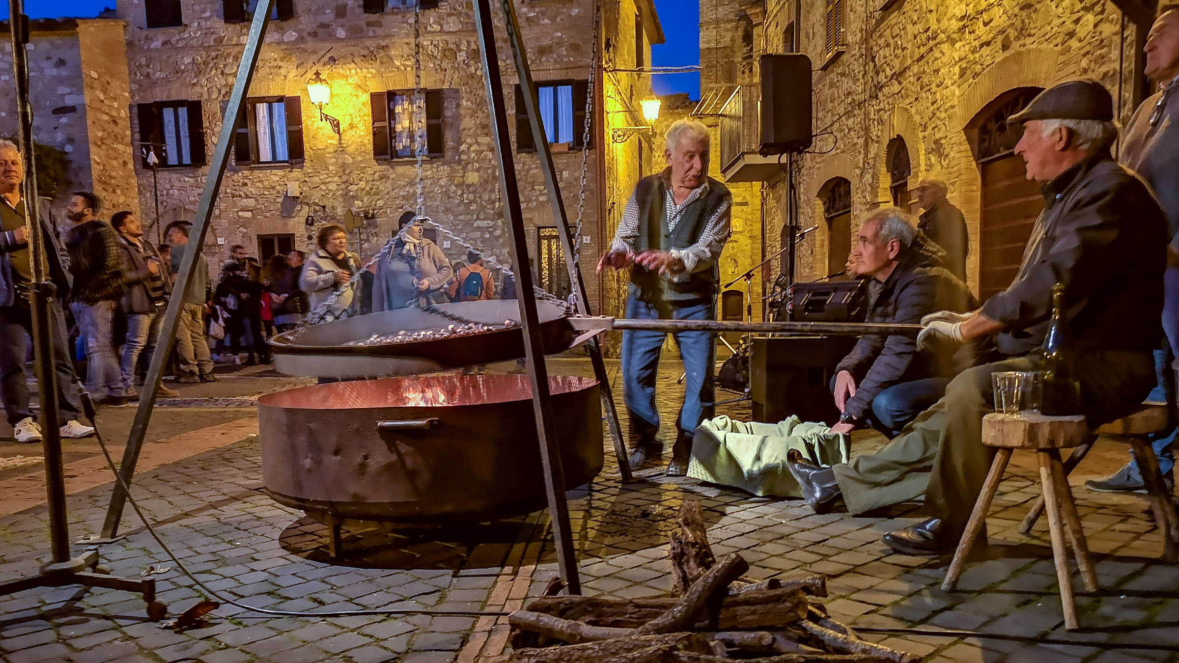 Experts in roasted chestnuts