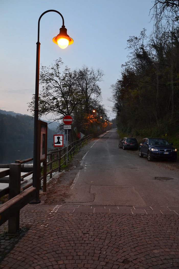 road to the ferry in the evening .........