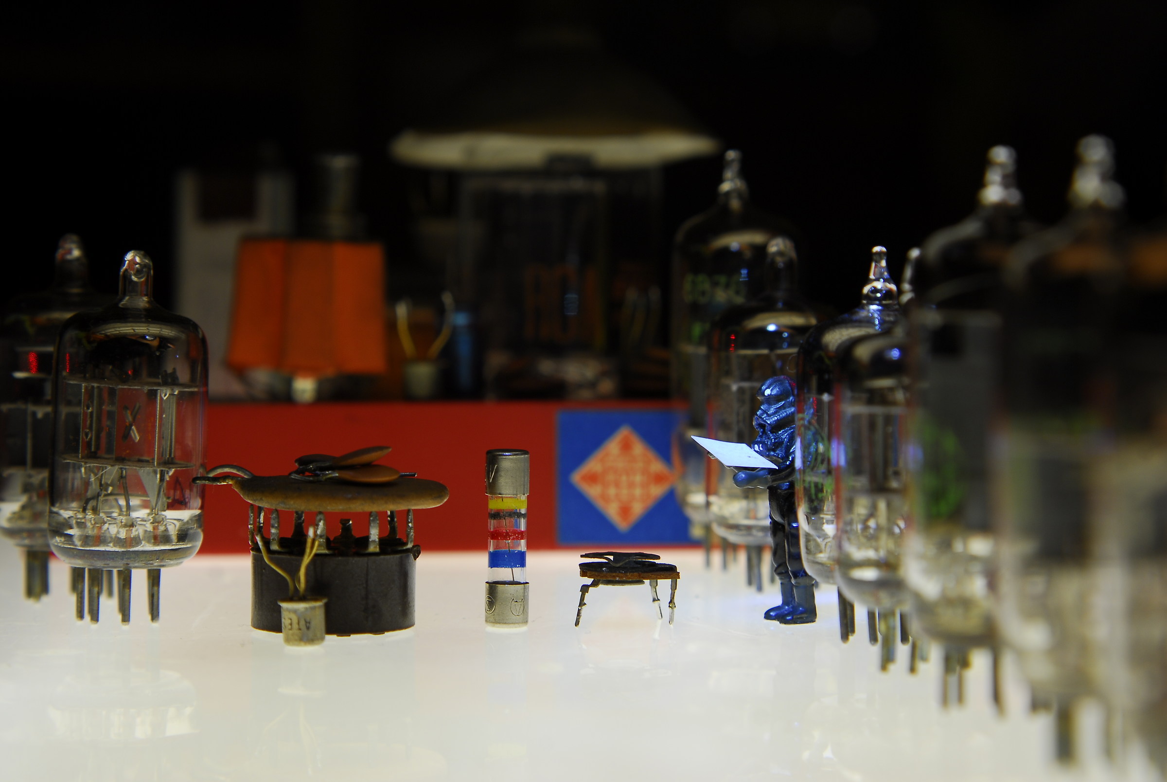 STE BACKSTAGE. Actors Cafeteria: Tails Crossing