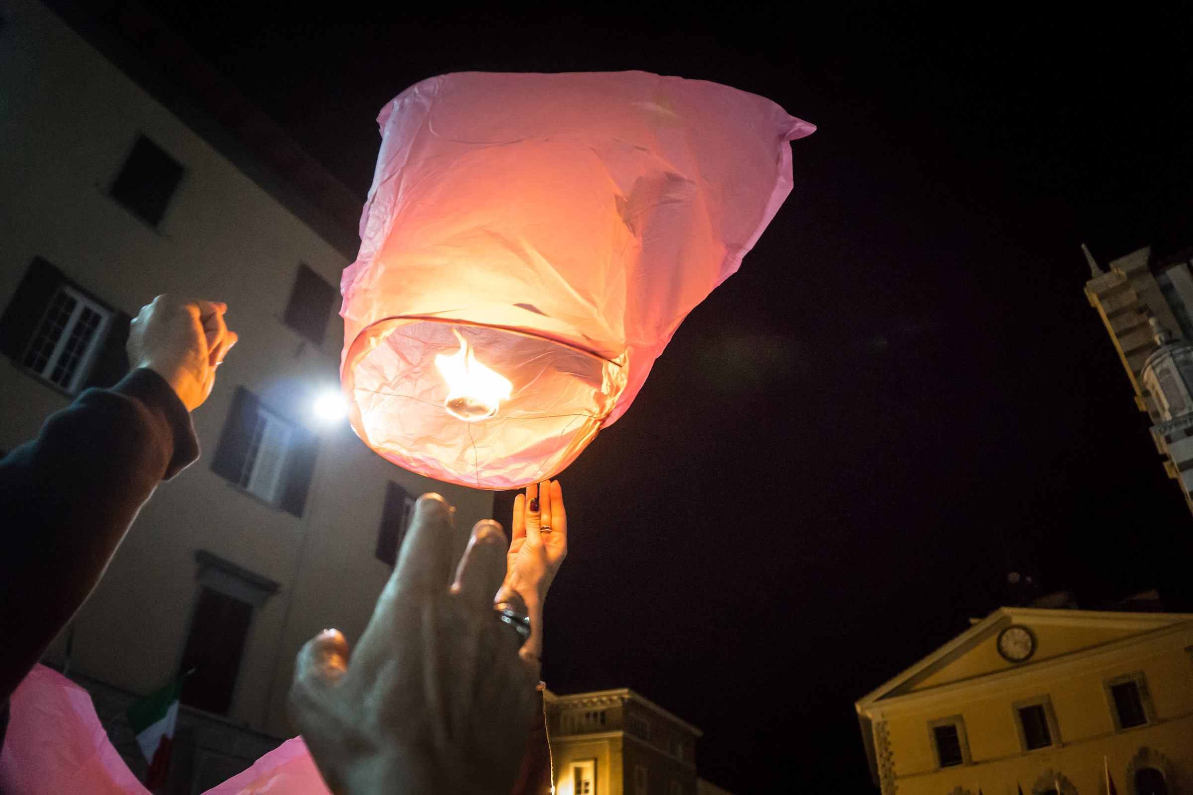 Let's turn the light back on