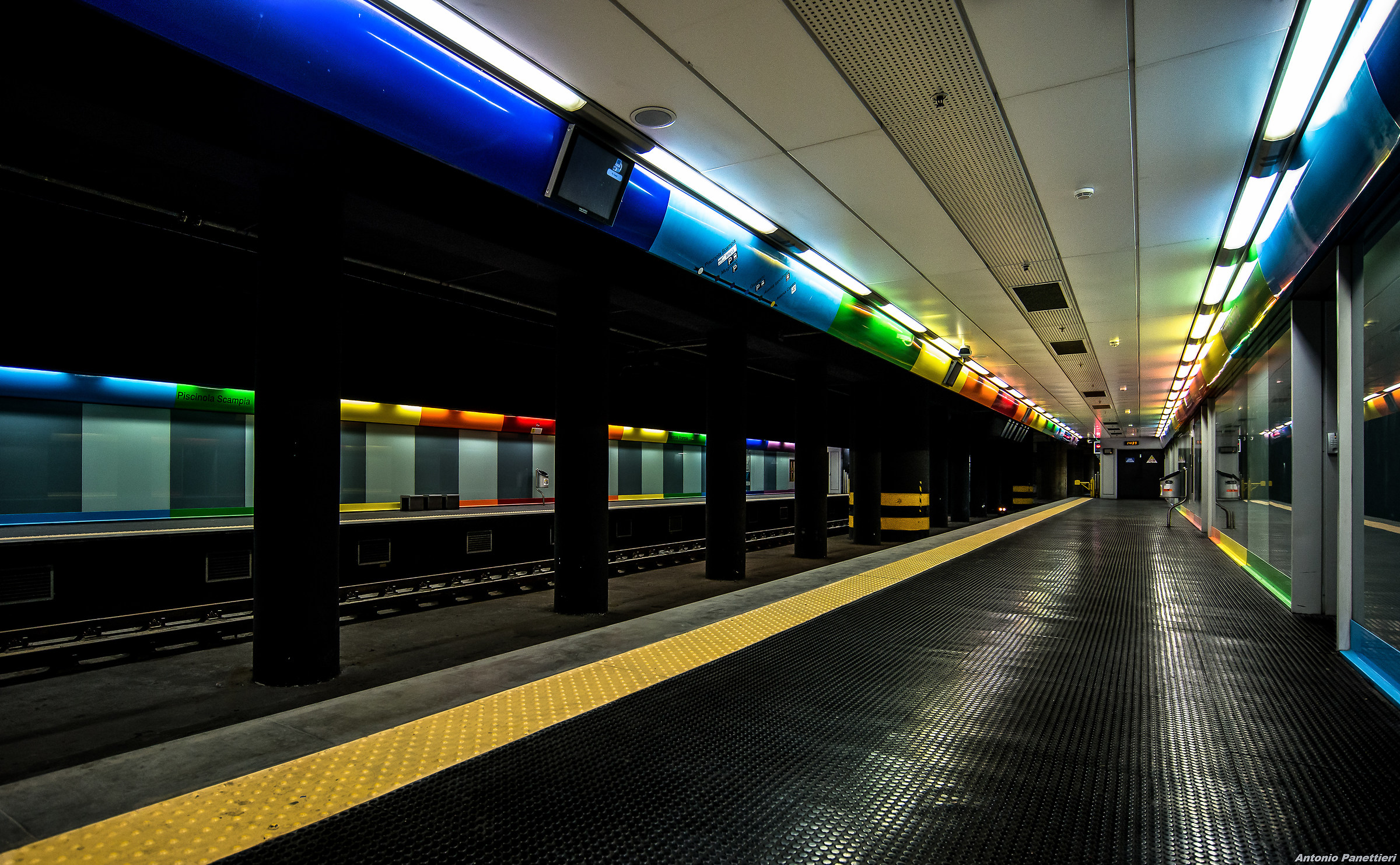 Color in Metro