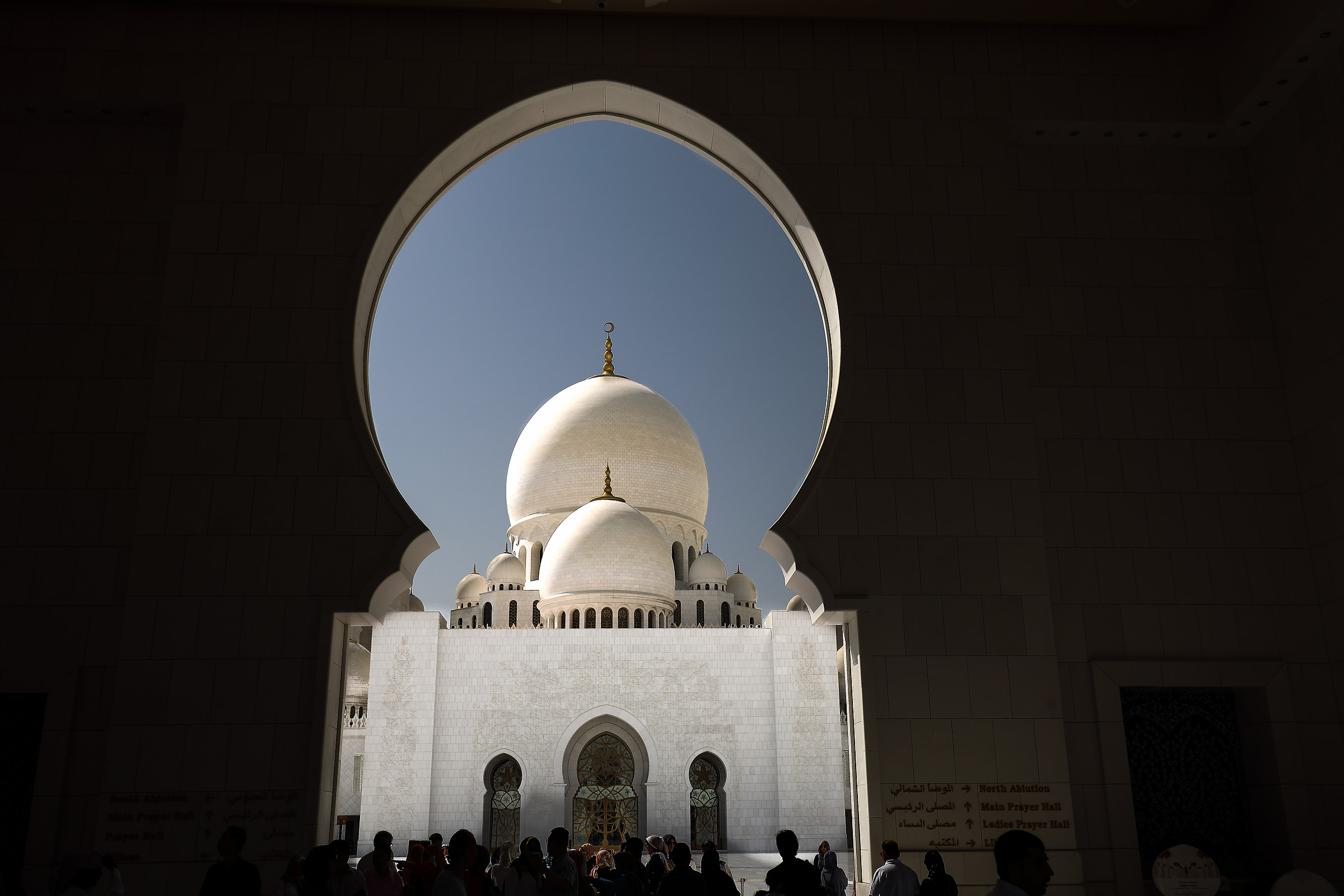 Vista al cantiere della grande Moschea Sheikh Zayed