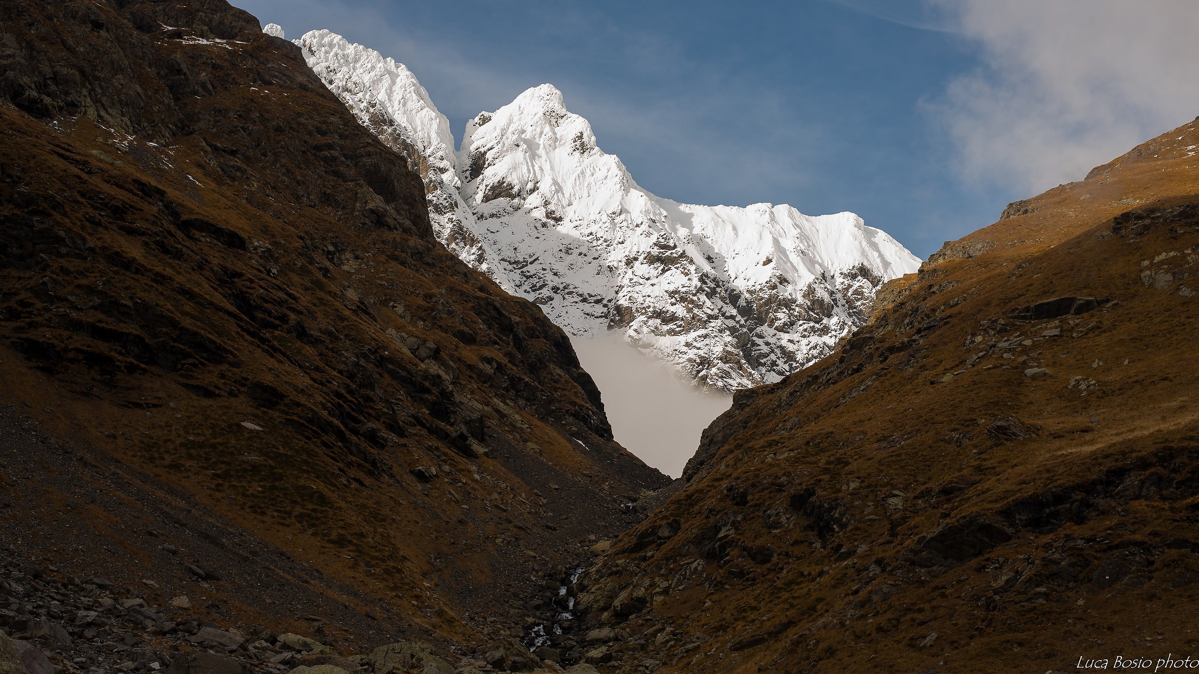 Towards the Coca Pass