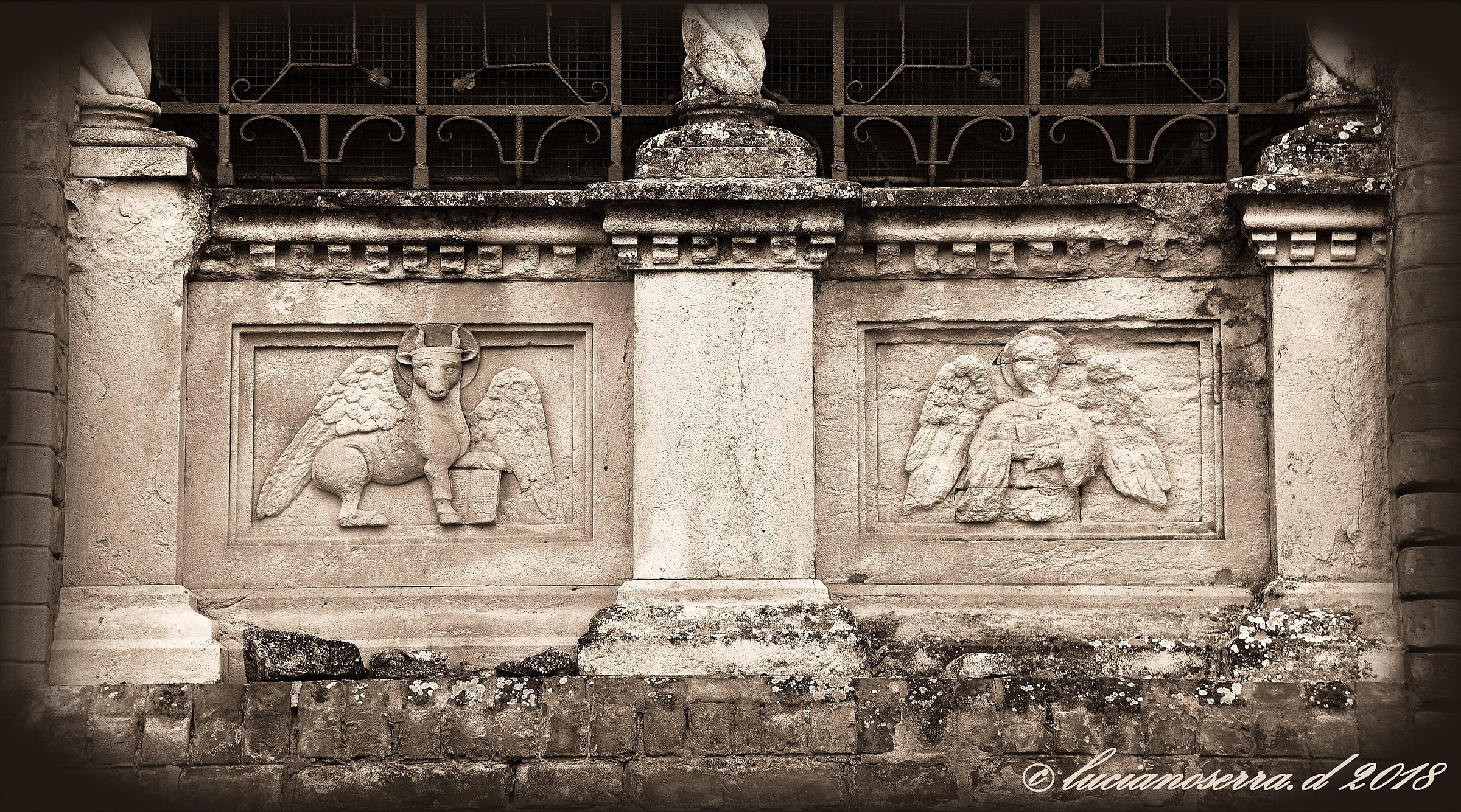 Simboli degli Evangelisti San Luca e San Matteo