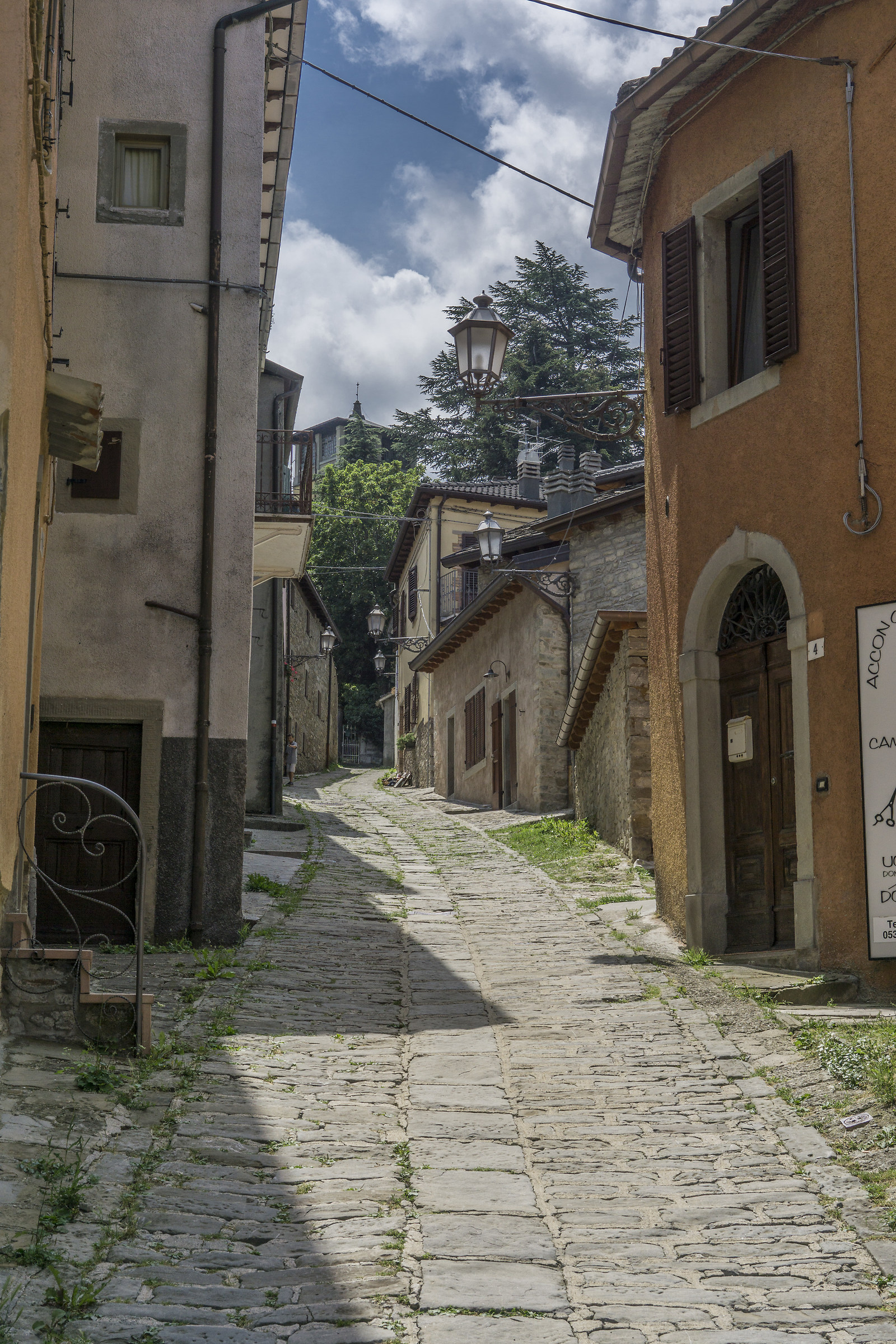 Through the streets of Montecreto